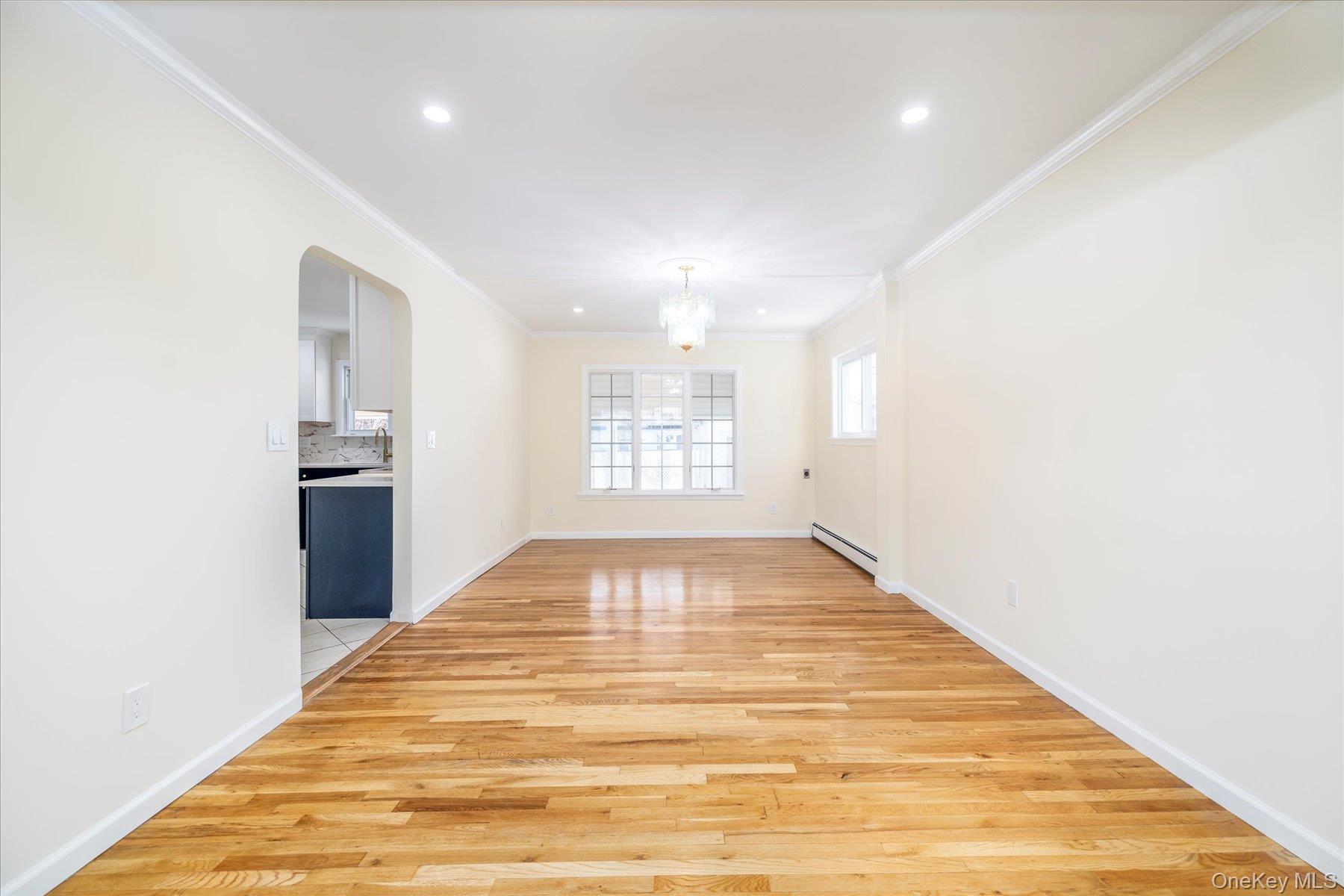 8 Patricia Court, Bethpage, NY 11714