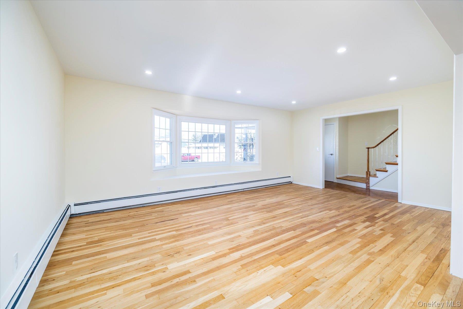 8 Patricia Court, Bethpage, NY 11714