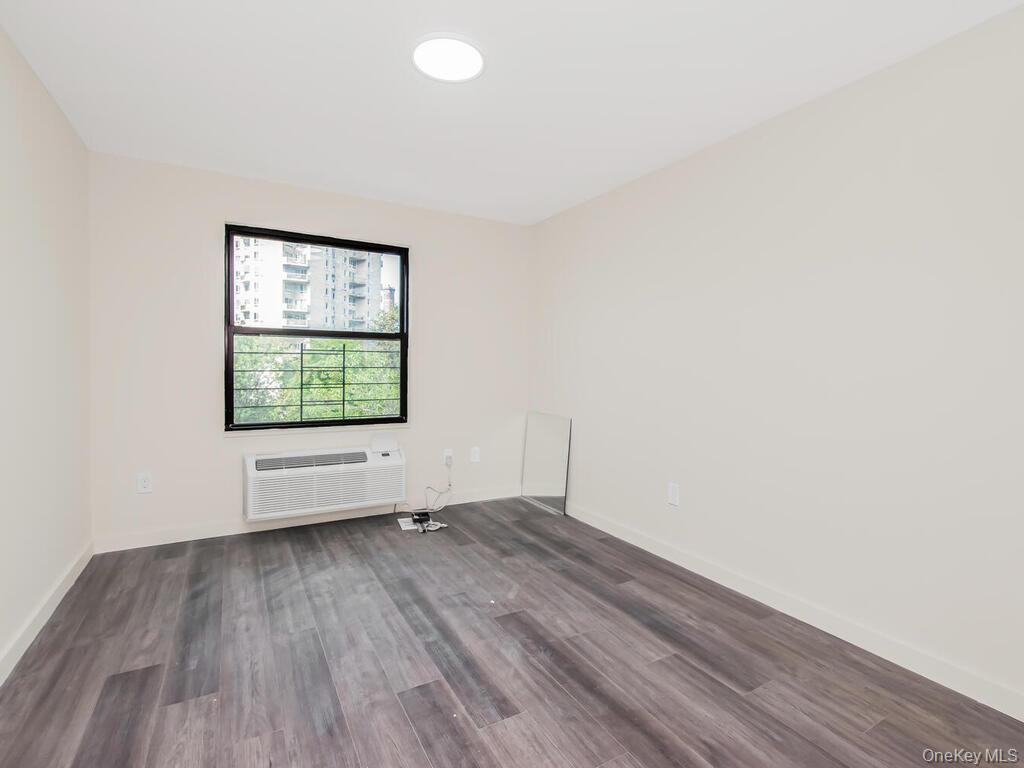 409 Warburton Avenue # 3A, Yonkers, NY 10701