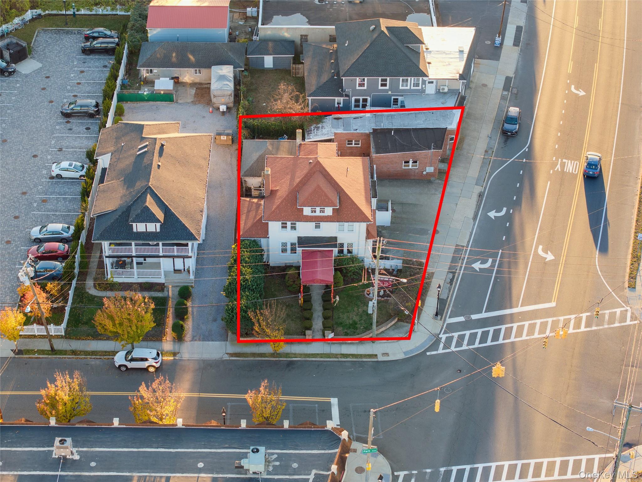 70 Park Avenue, Bay Shore, NY 11706