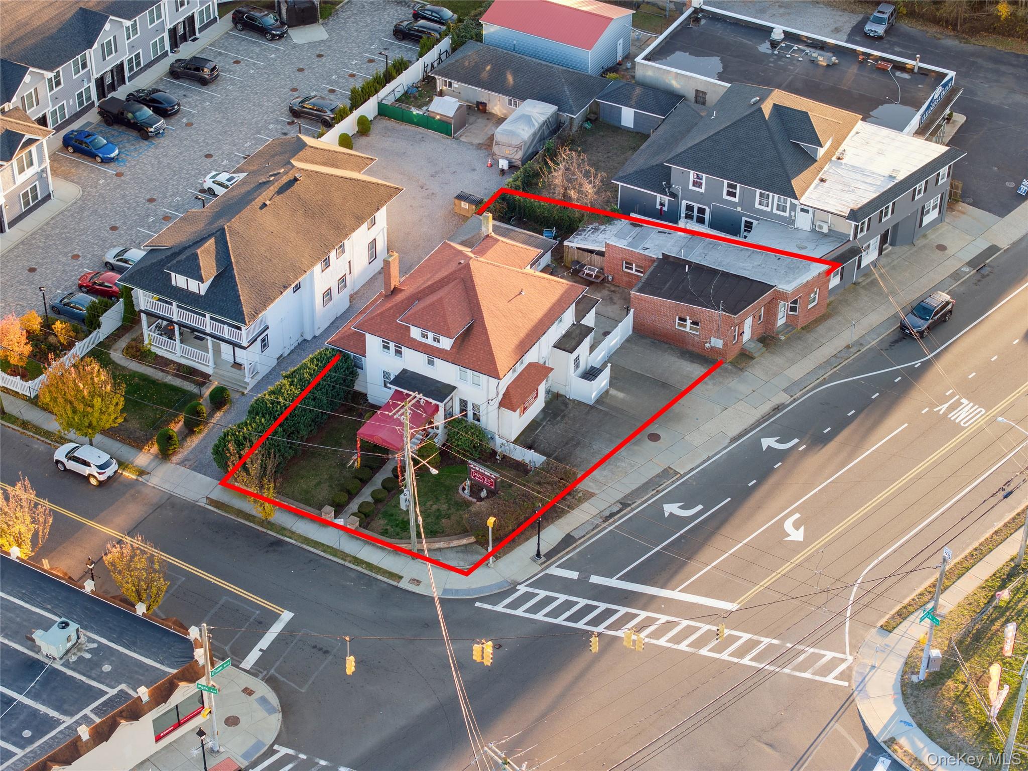 70 Park Avenue, Bay Shore, NY 11706