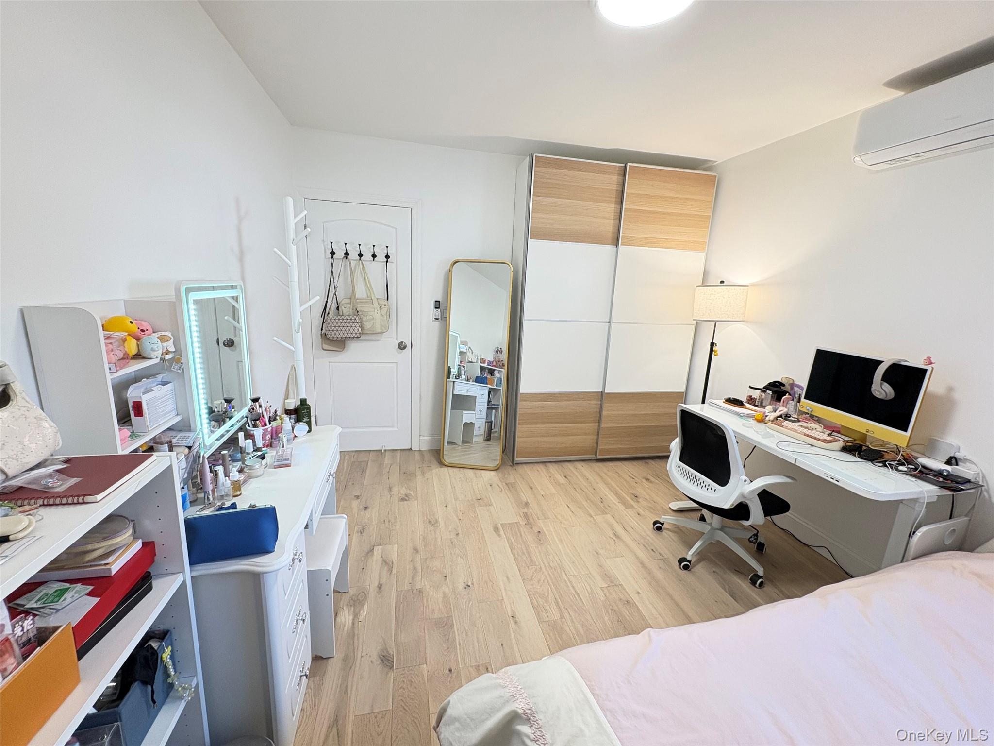 41-75 Morgan Street, Little Neck, NY 11363