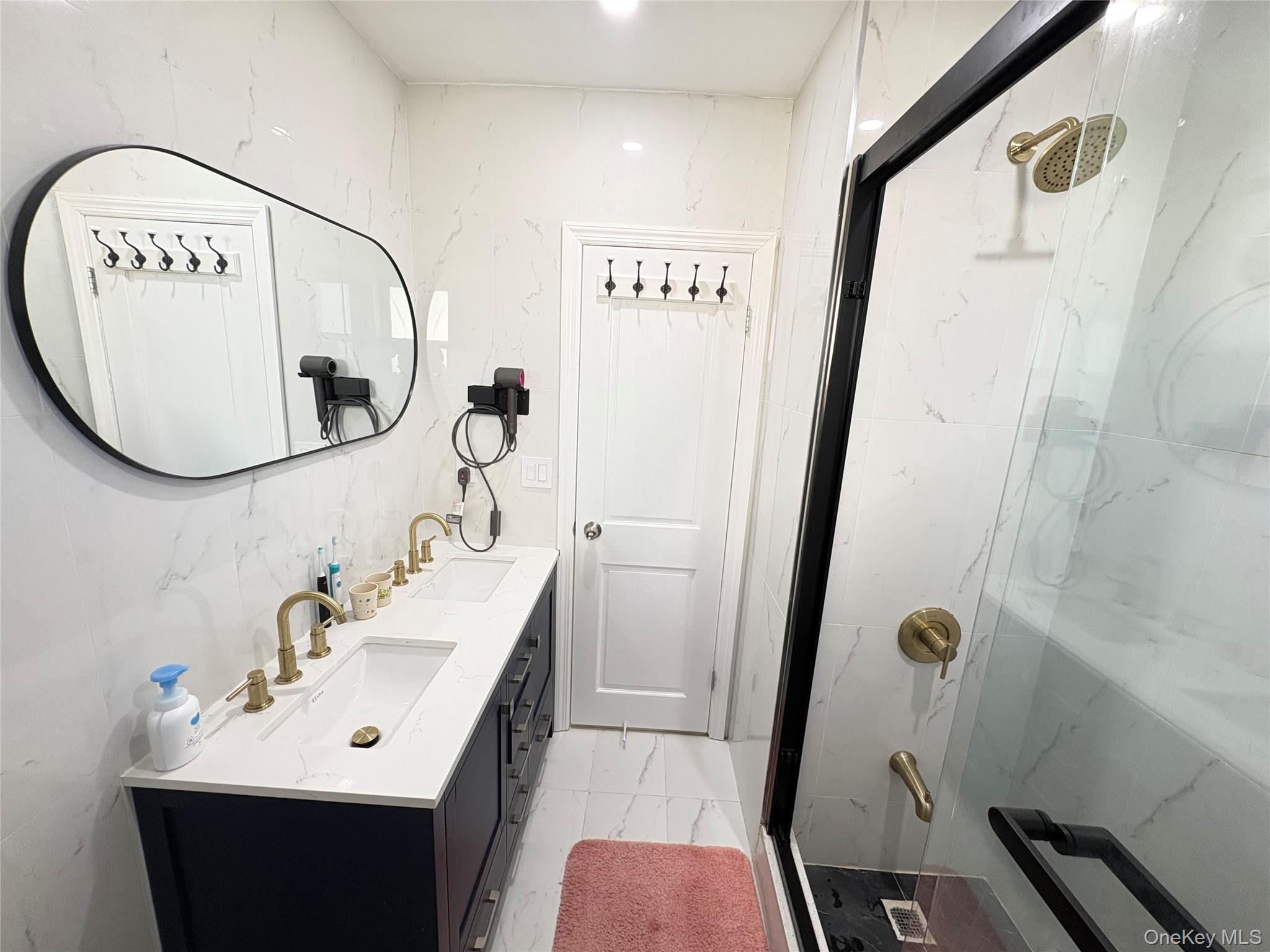 41-75 Morgan Street, Little Neck, NY 11363