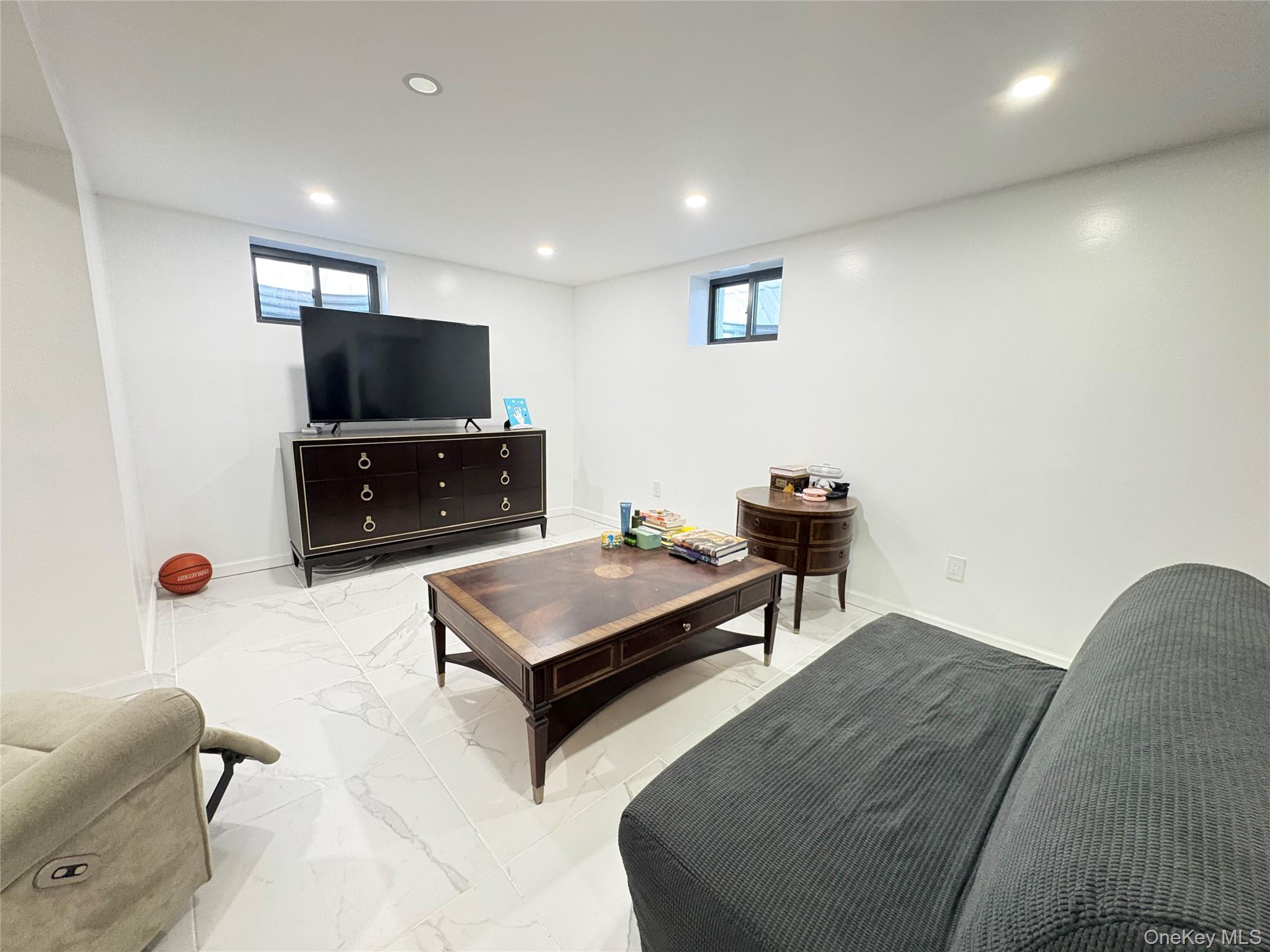 41-75 Morgan Street, Little Neck, NY 11363