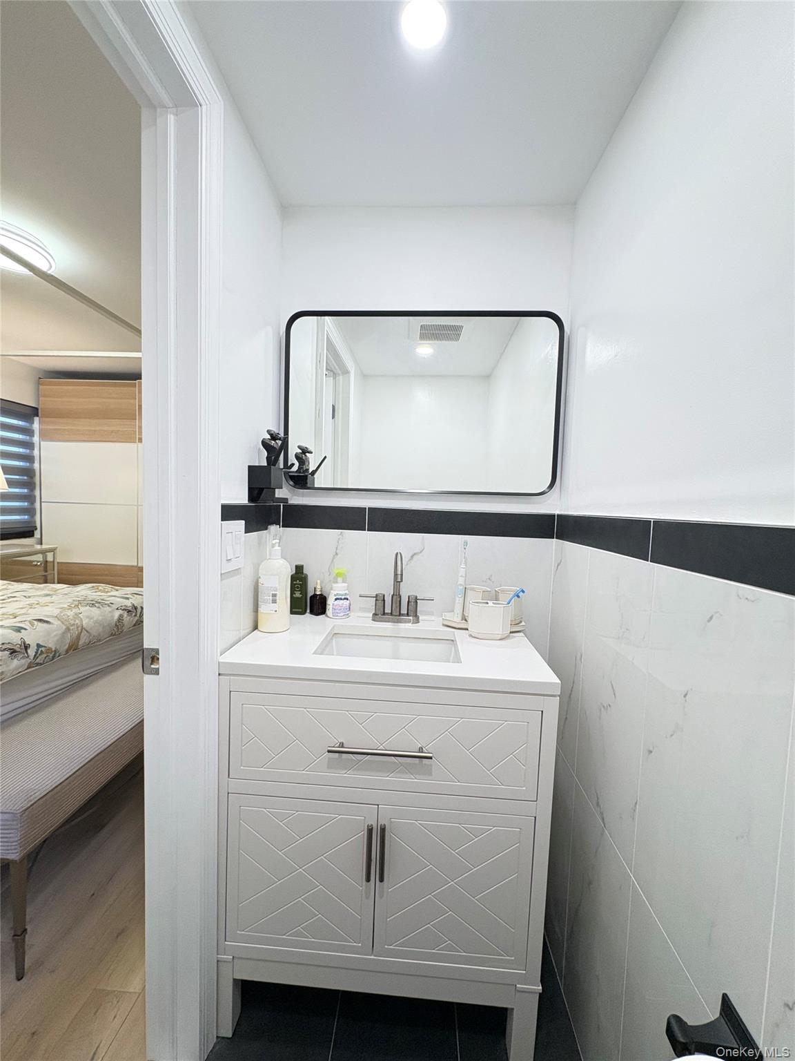 41-75 Morgan Street, Little Neck, NY 11363