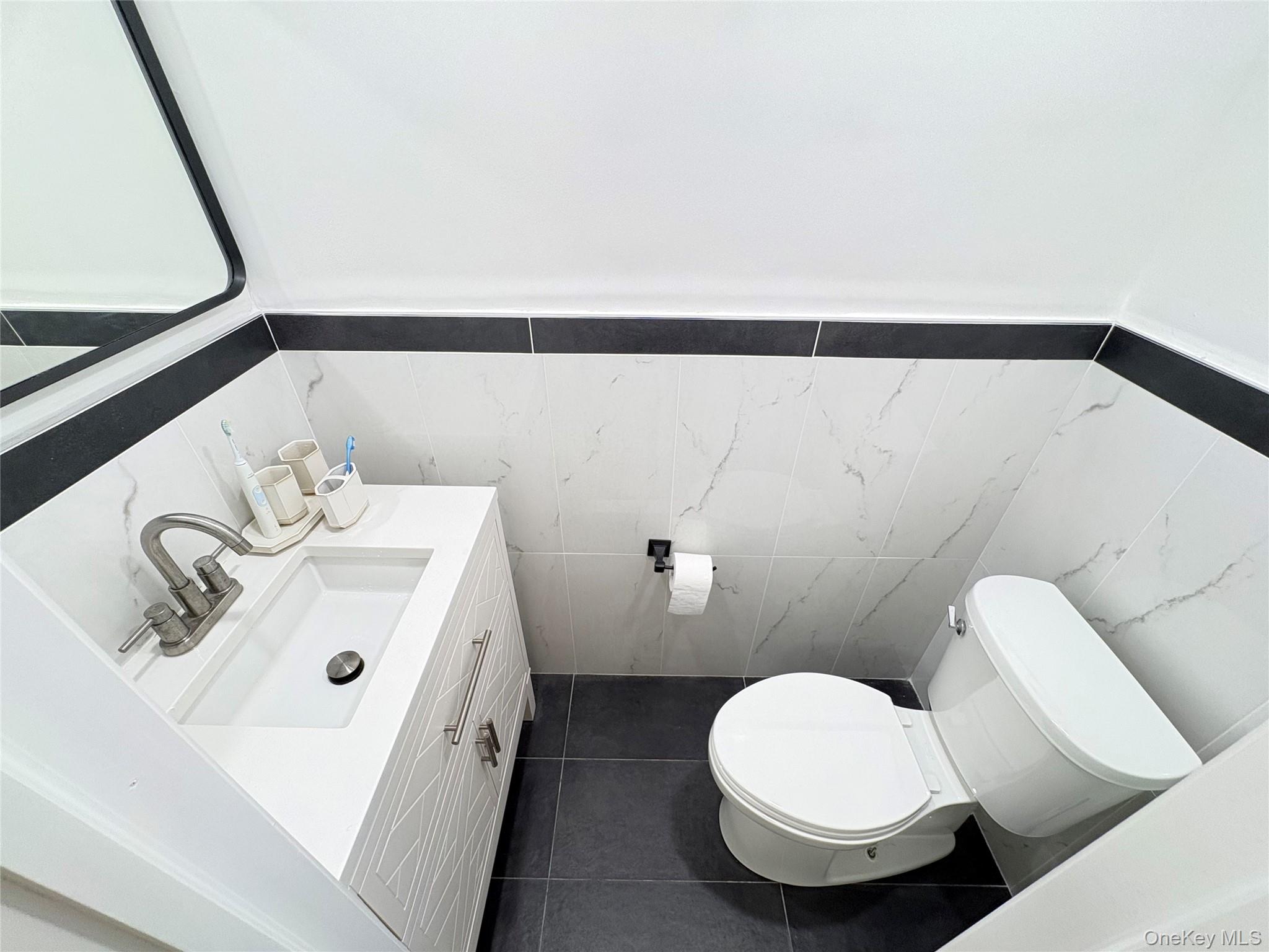 41-75 Morgan Street, Little Neck, NY 11363