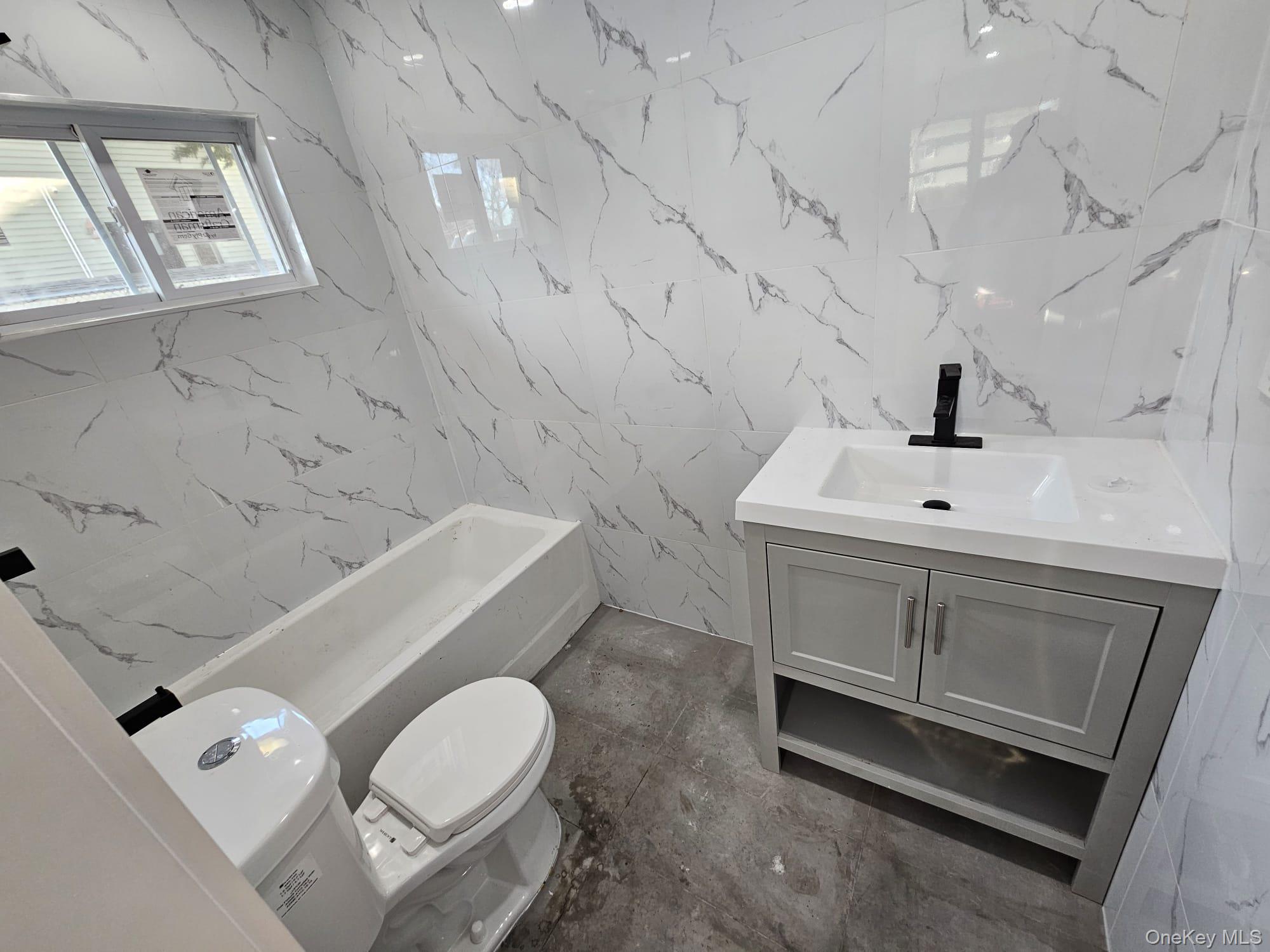 52 Crystal Beach Boulevard, Moriches, NY 11955