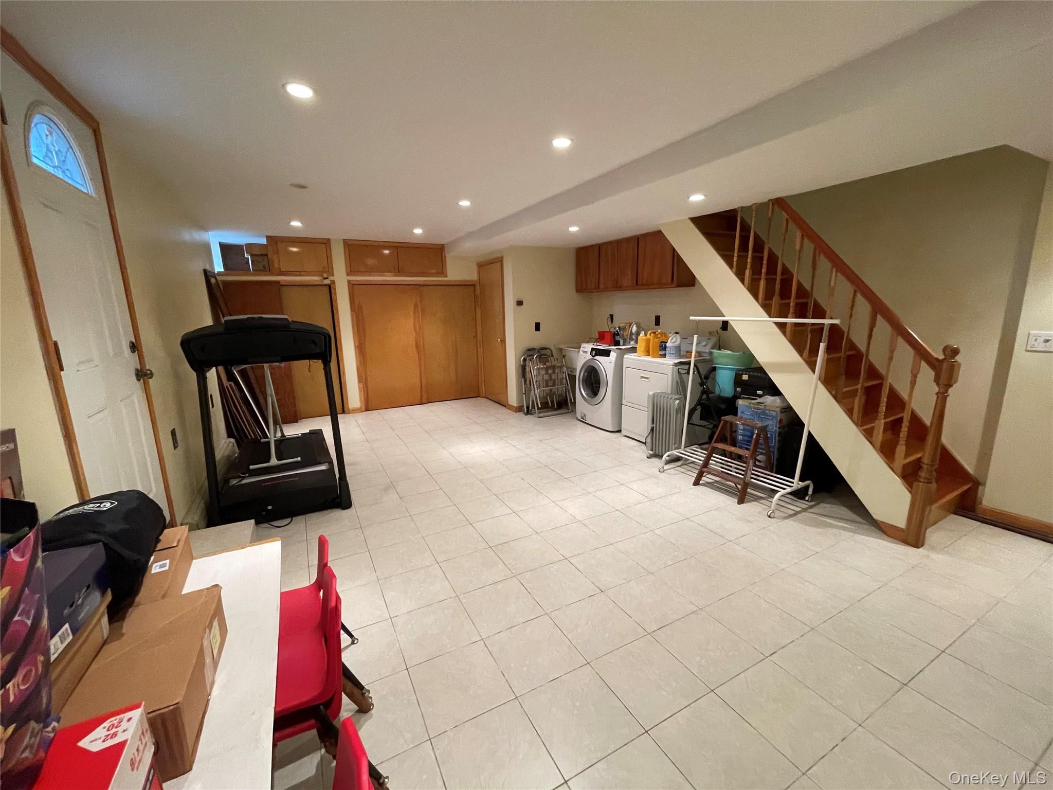 6152 149th Street, Flushing, NY 11367