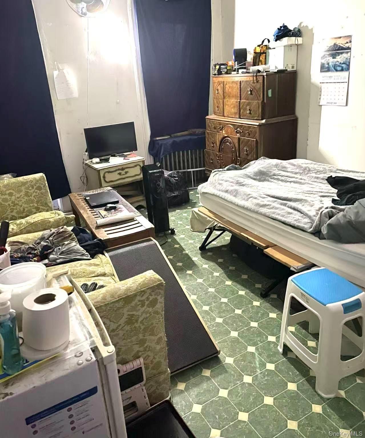 5407 4th Avenue, Brooklyn, NY 11220