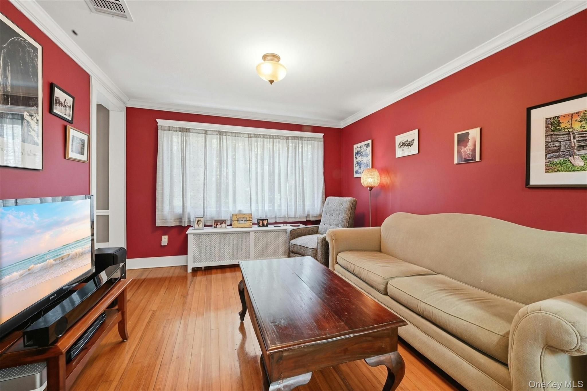 44 Bayberry Drive, Huntington, NY 11743