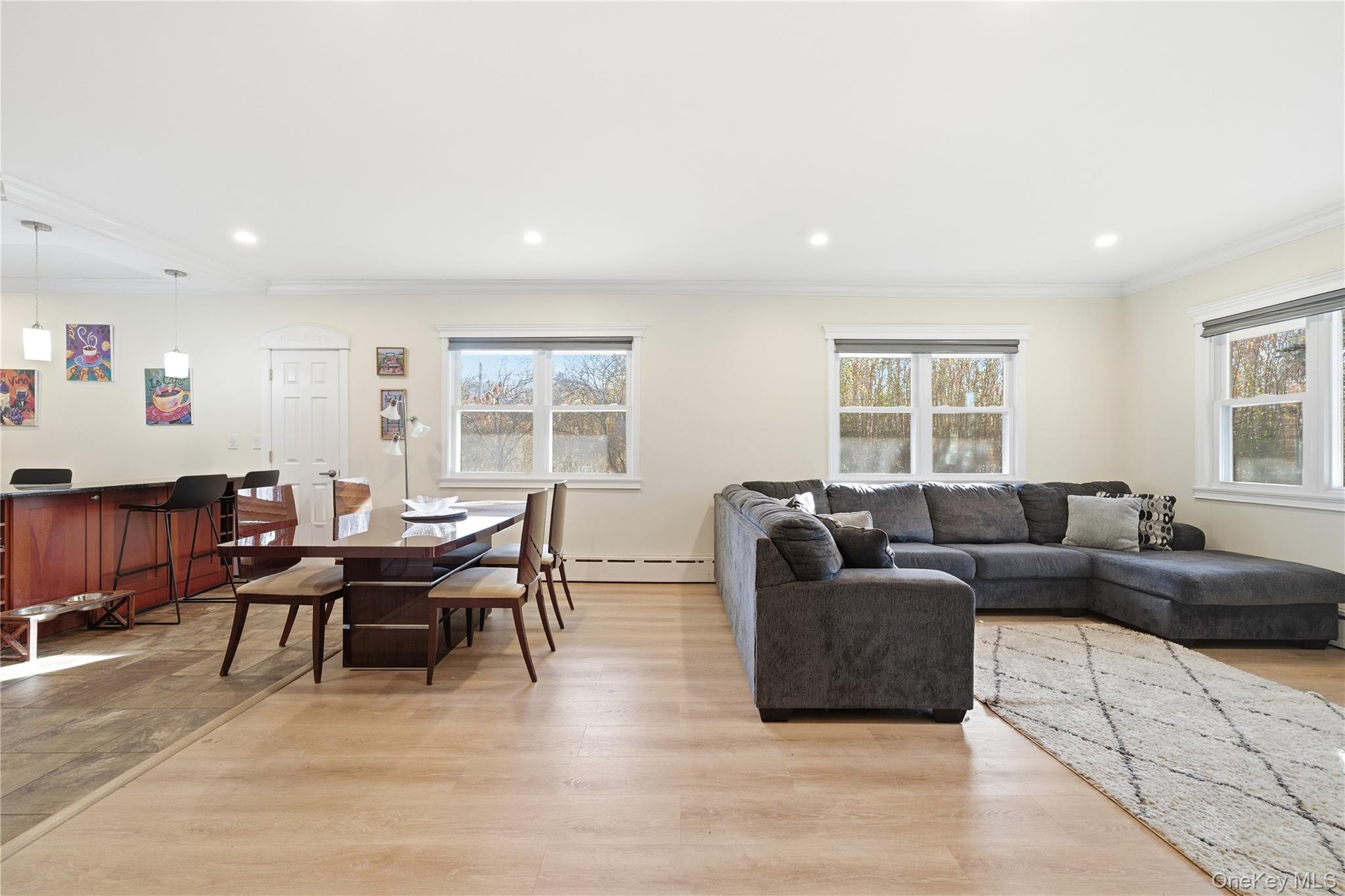 200 N Side Road, Wading River, NY 11792