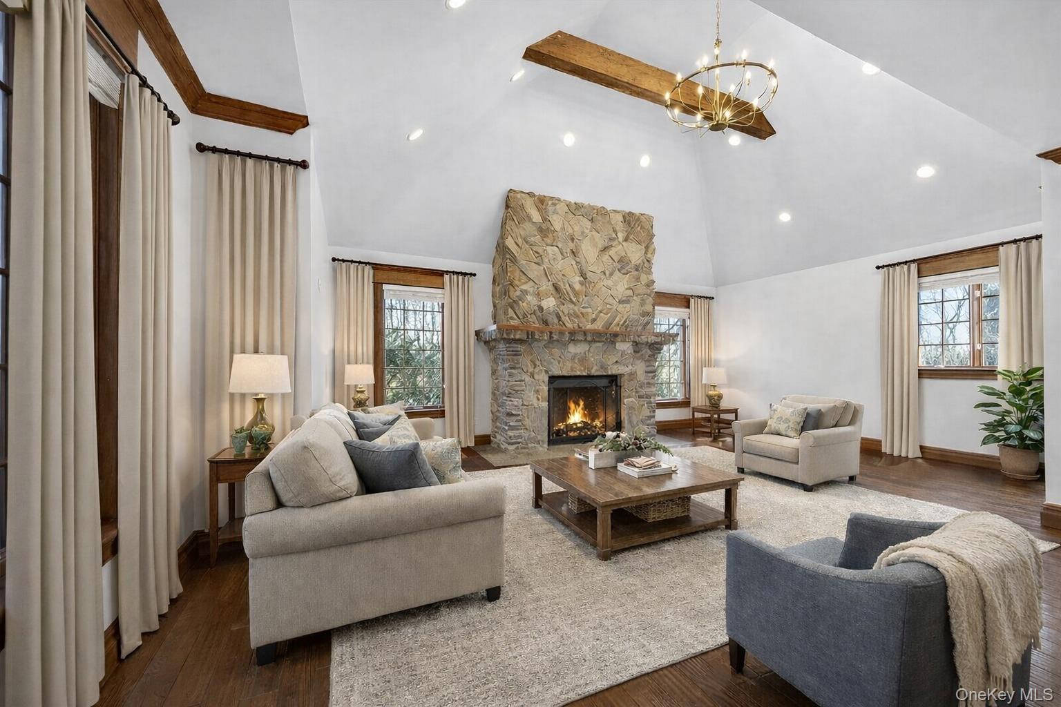 3 Chestnut Court, Old Westbury, NY 11568