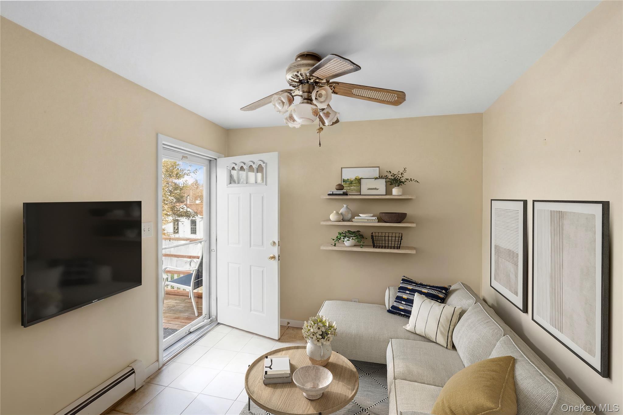 2 Kroll Street, Plainview, NY 11803