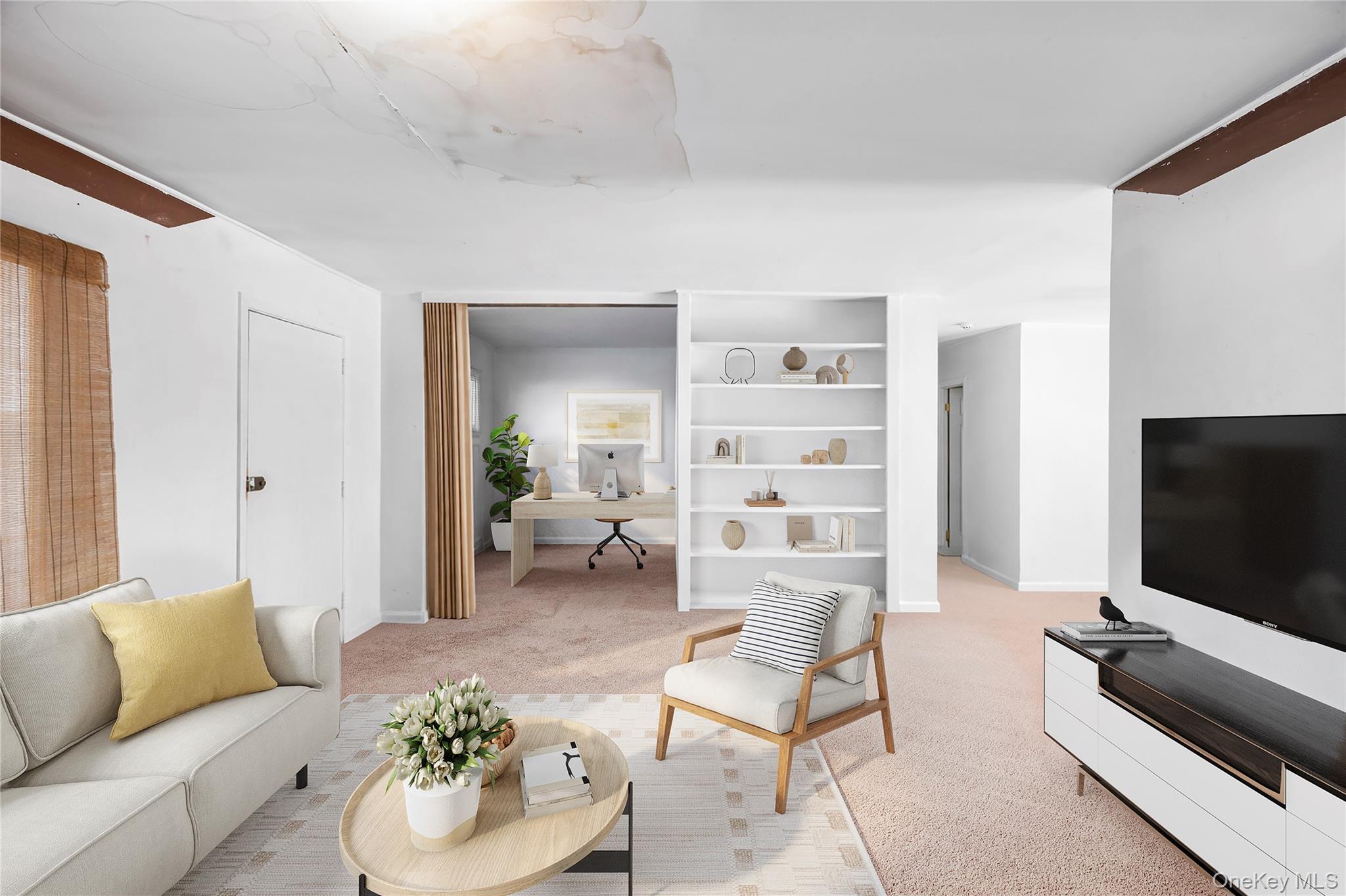 2 Kroll Street, Plainview, NY 11803