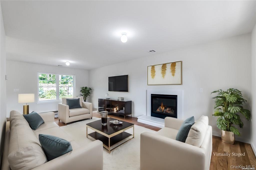 65 Superior Street, Port Jefferson Station, NY 11776