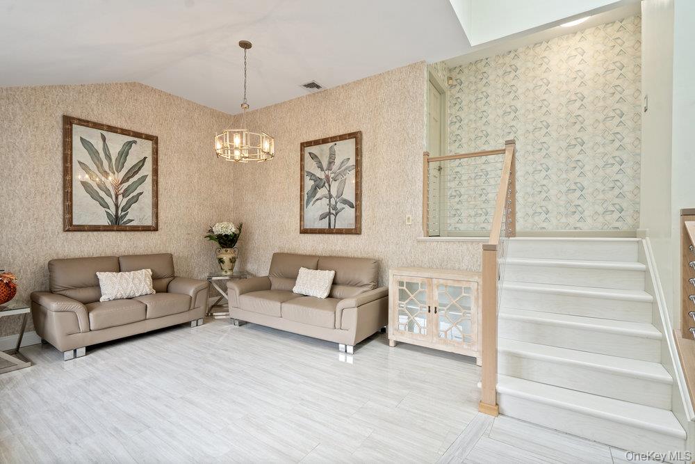 939 Manor Lane, Bay Shore, NY 11706