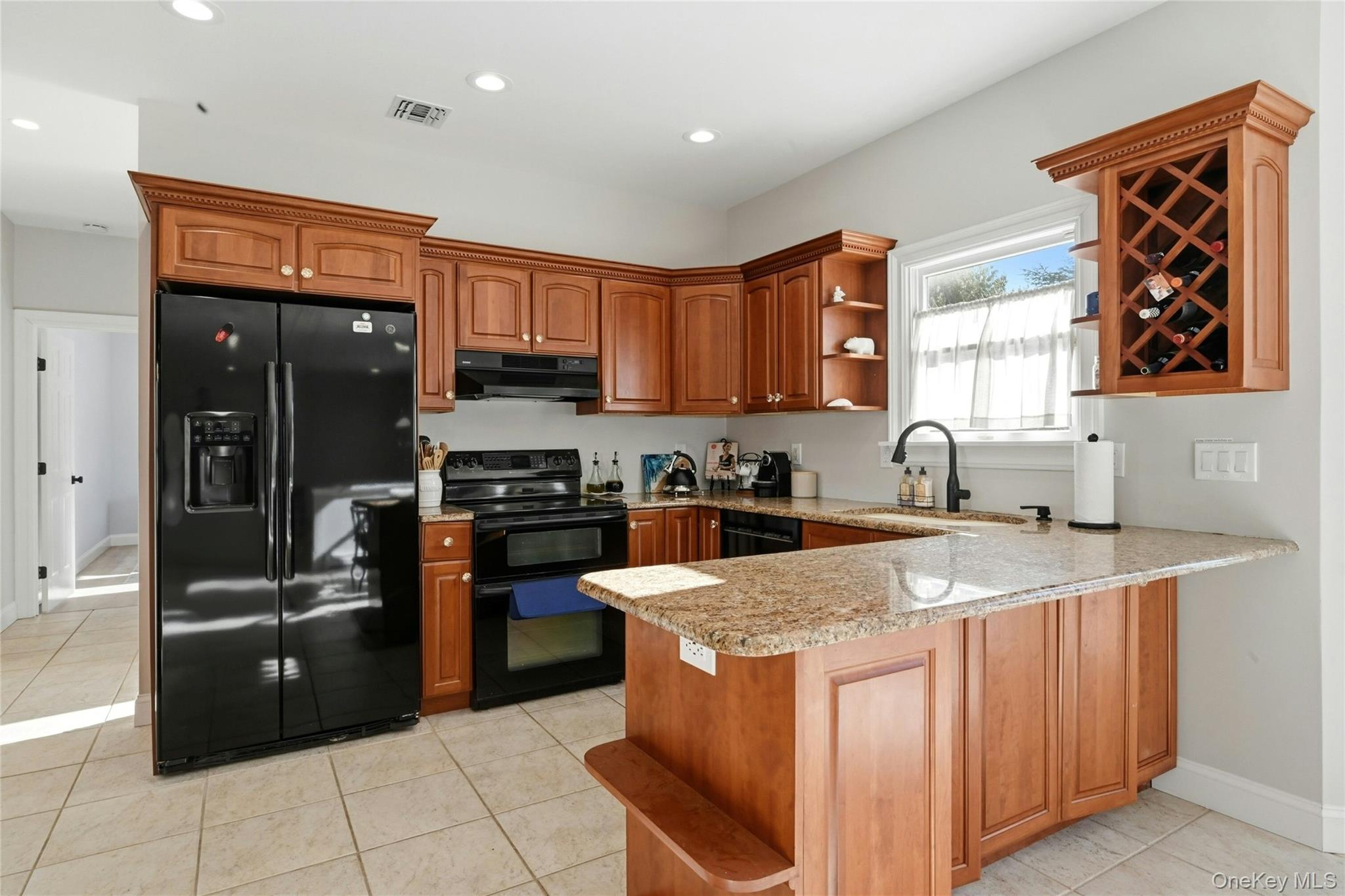 60 Water Terrace, Southold, NY 11971