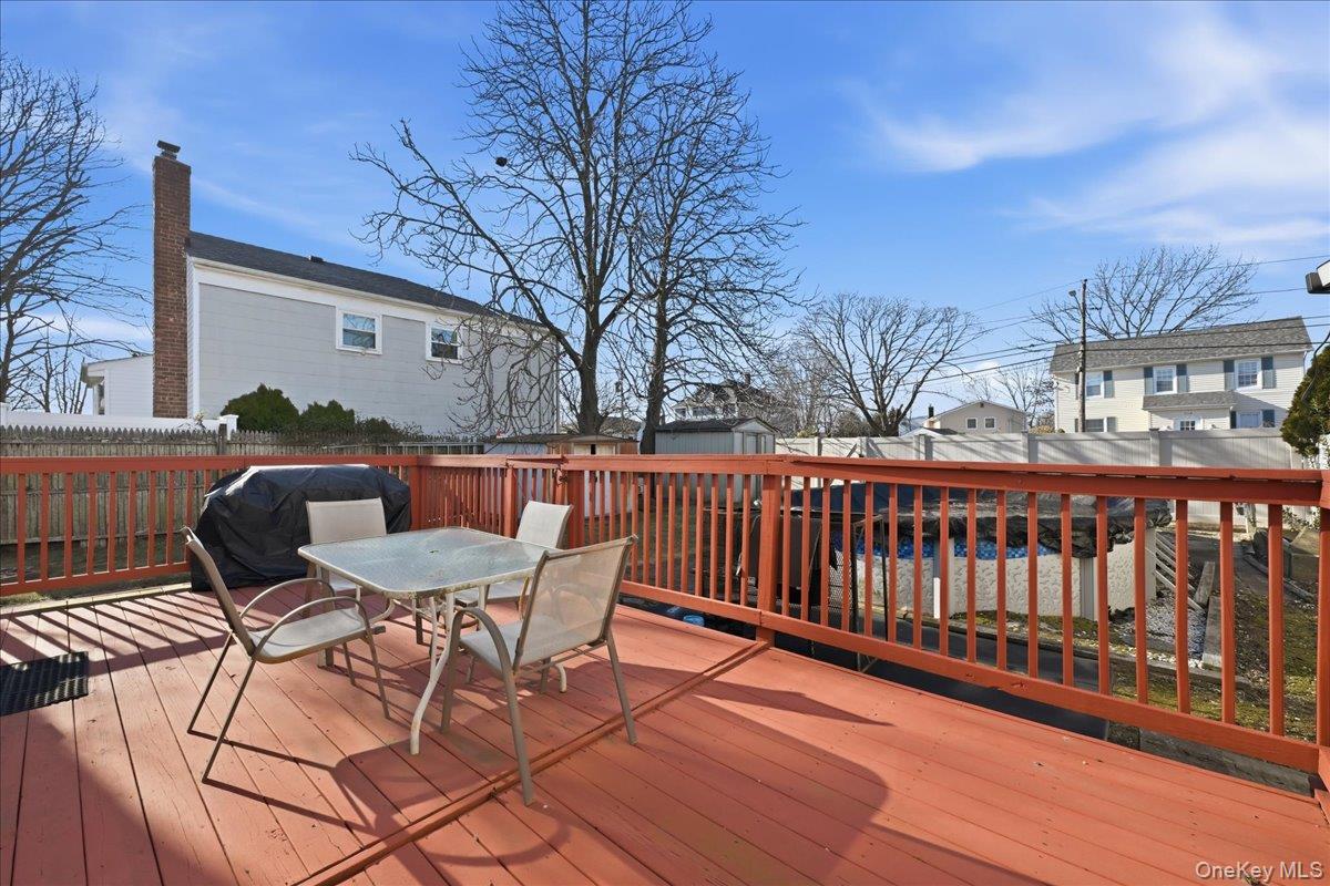 2522 Hewlett Lane, Bellmore, NY 11710