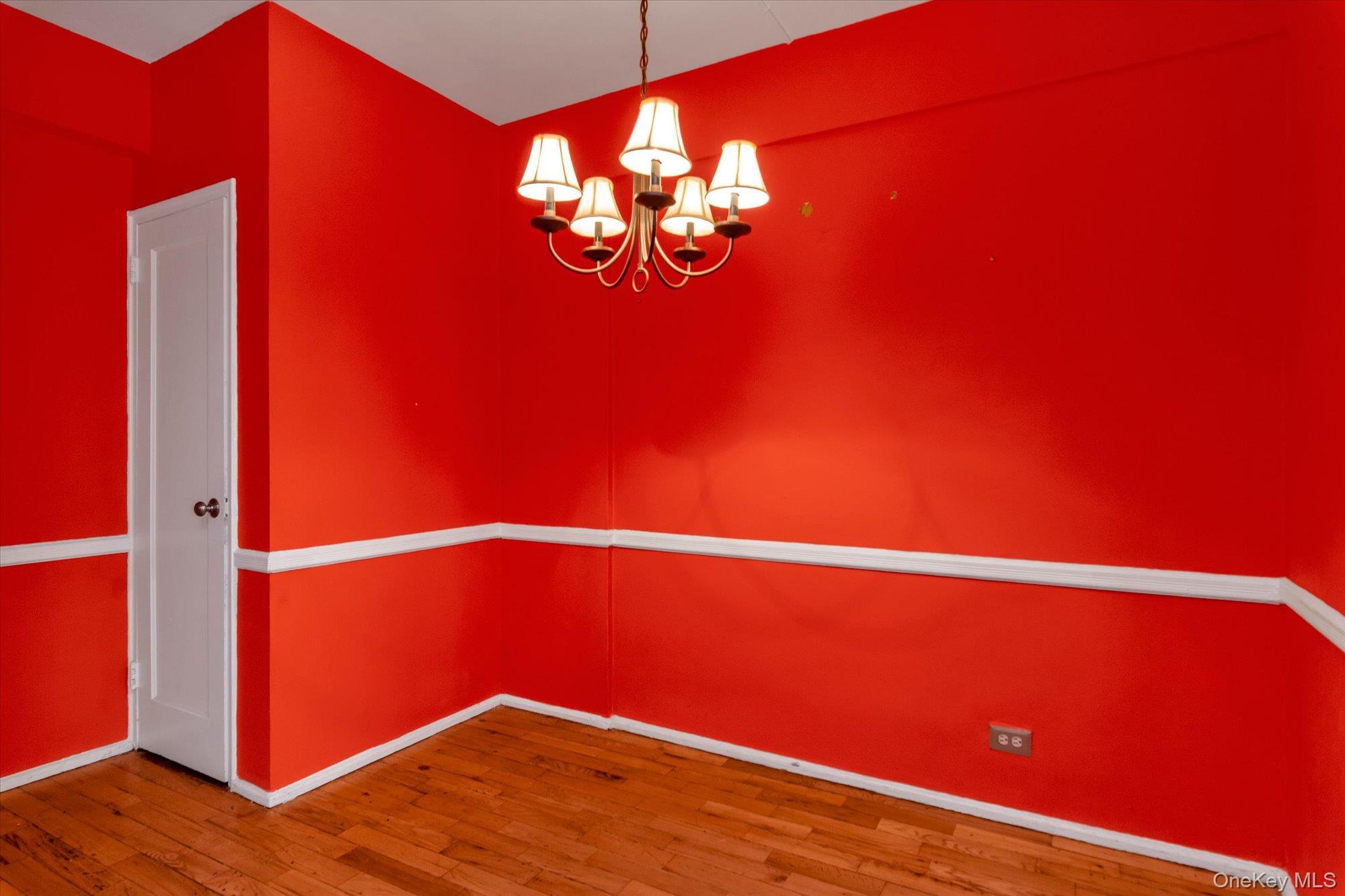 99-21 67 Road # 3A, Forest Hills, NY 11375