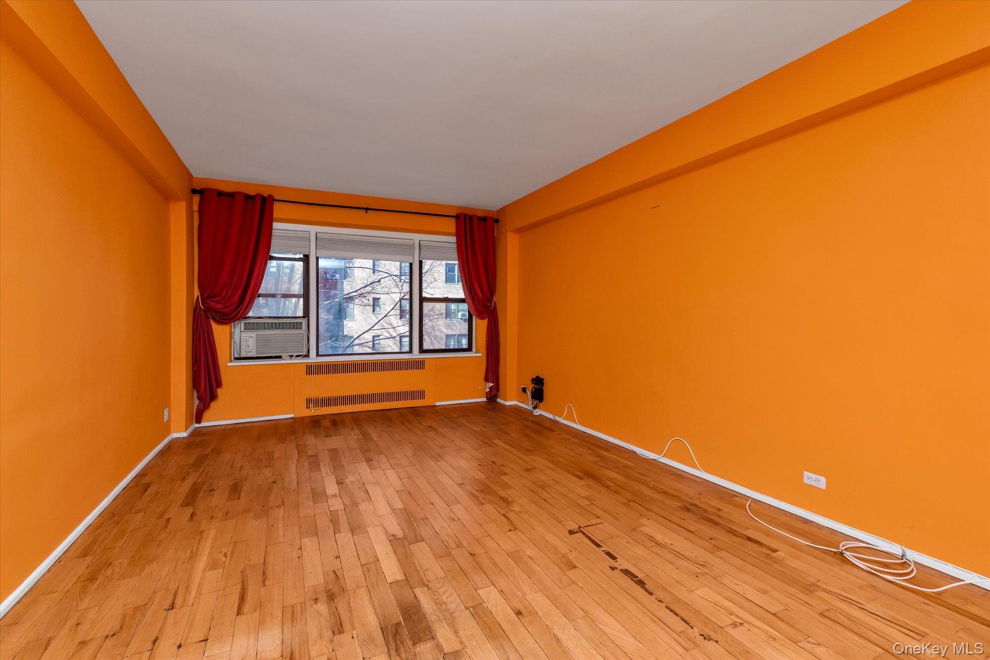 99-21 67 Road # 3A, Forest Hills, NY 11375