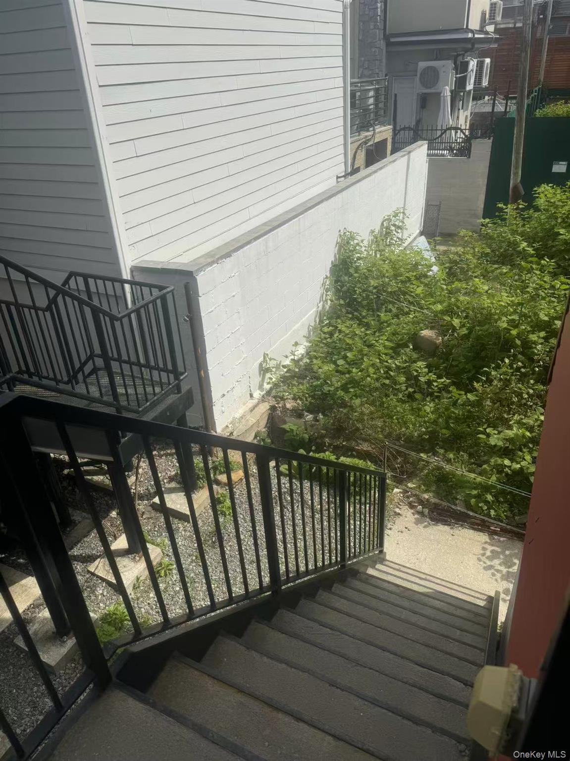 14A Mesereau Court, Brooklyn, NY 11235