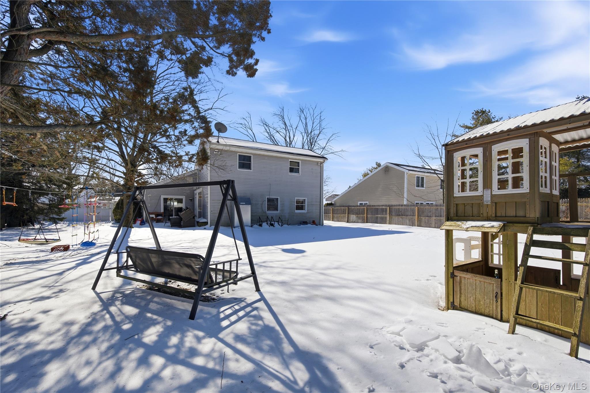 50 Rustic Avenue, Medford, NY 11763