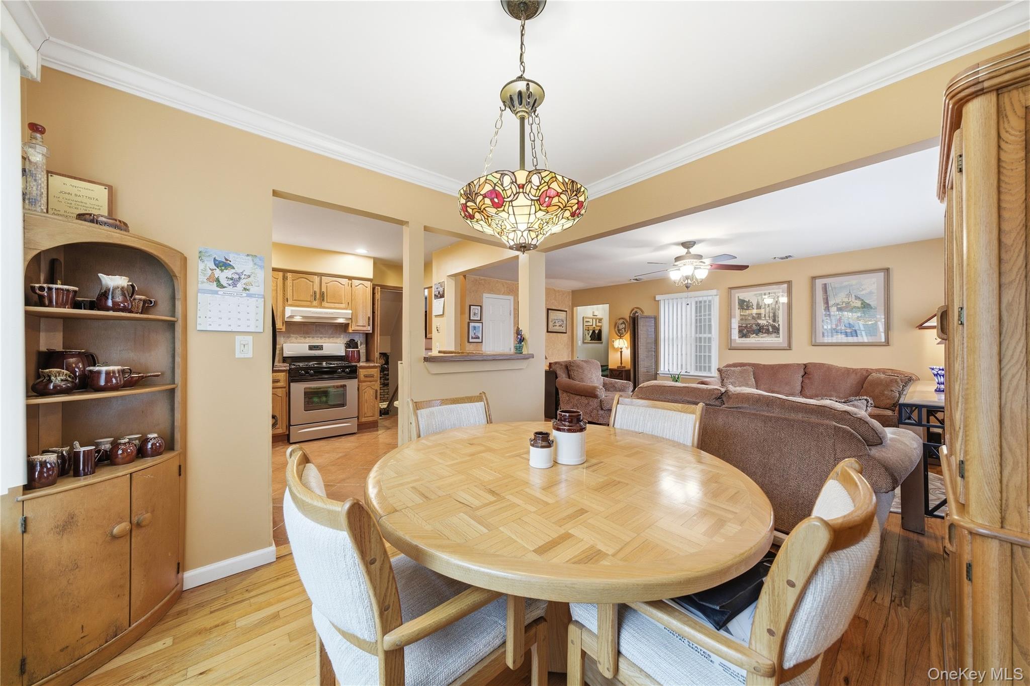 18 Gaylore Drive W, Amityville, NY 11701