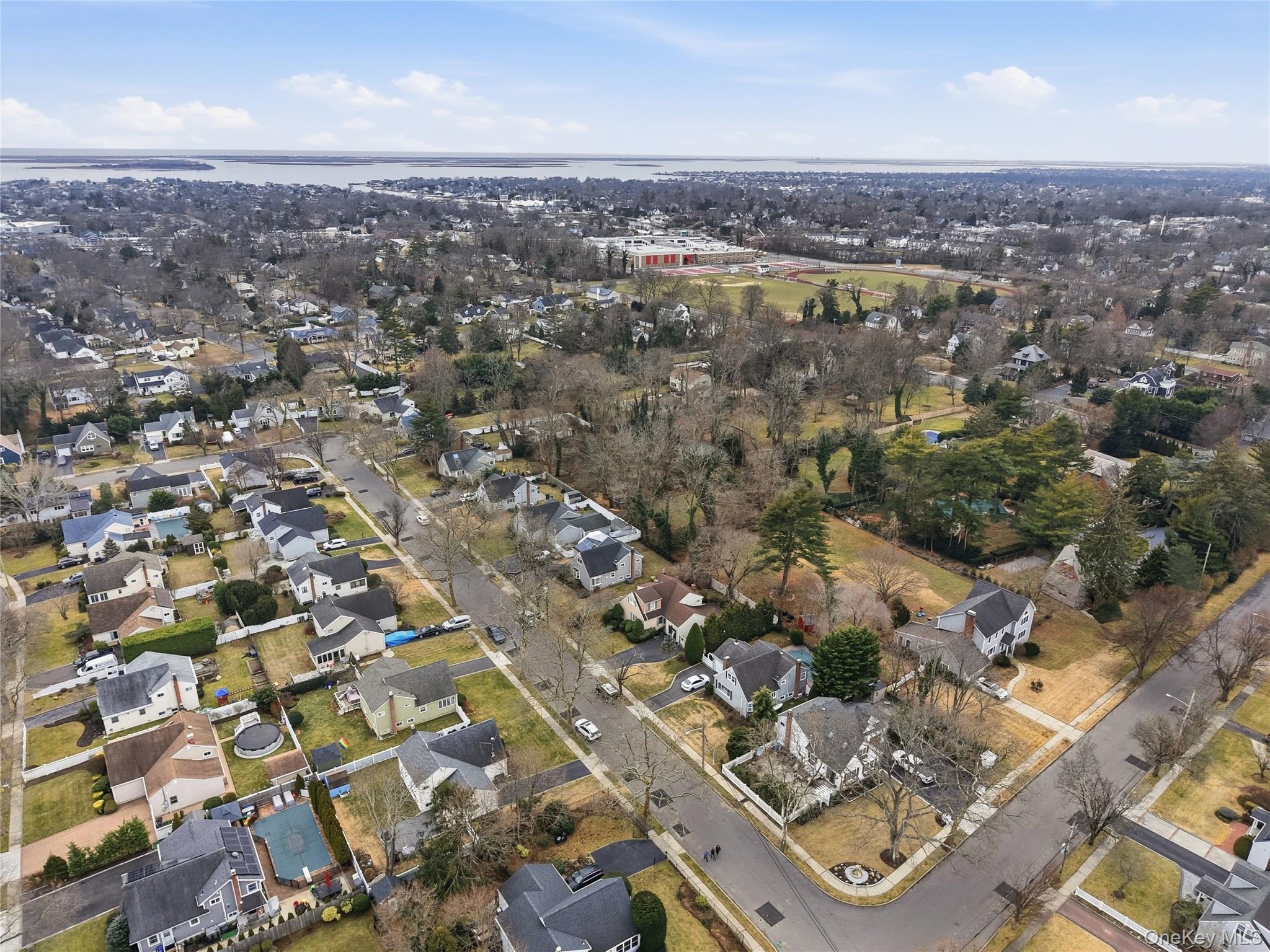 18 Gaylore Drive W, Amityville, NY 11701