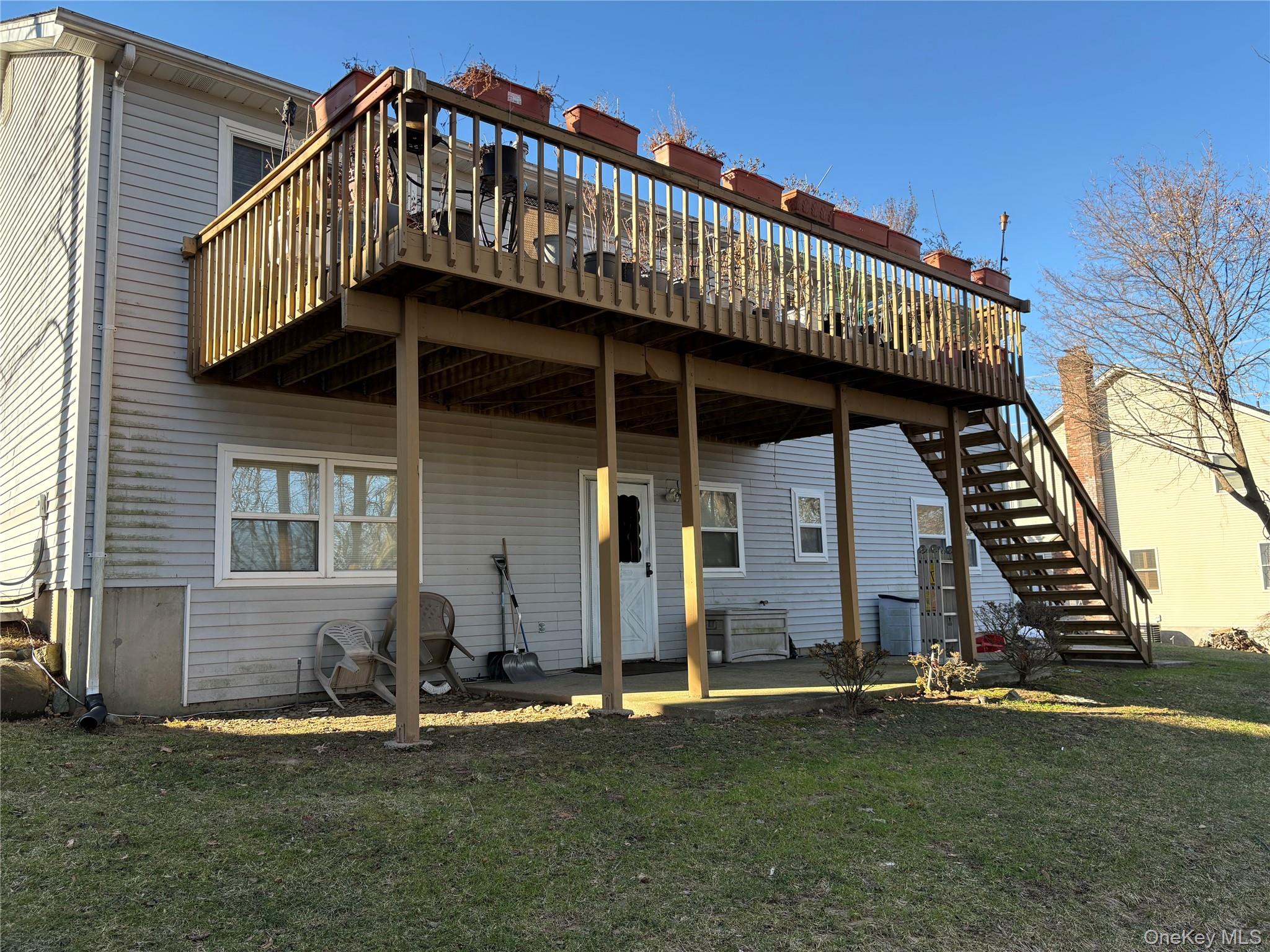 9 Rakentine Lane, Garnerville, NY 10923