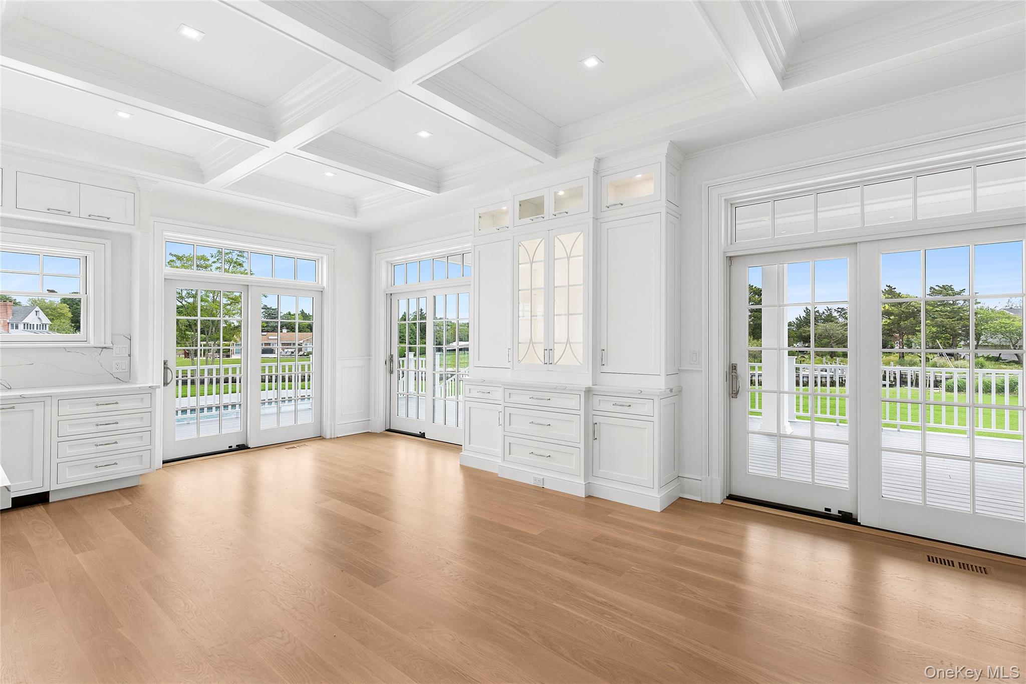 44 Club Lane, Remsenburg, NY 11960