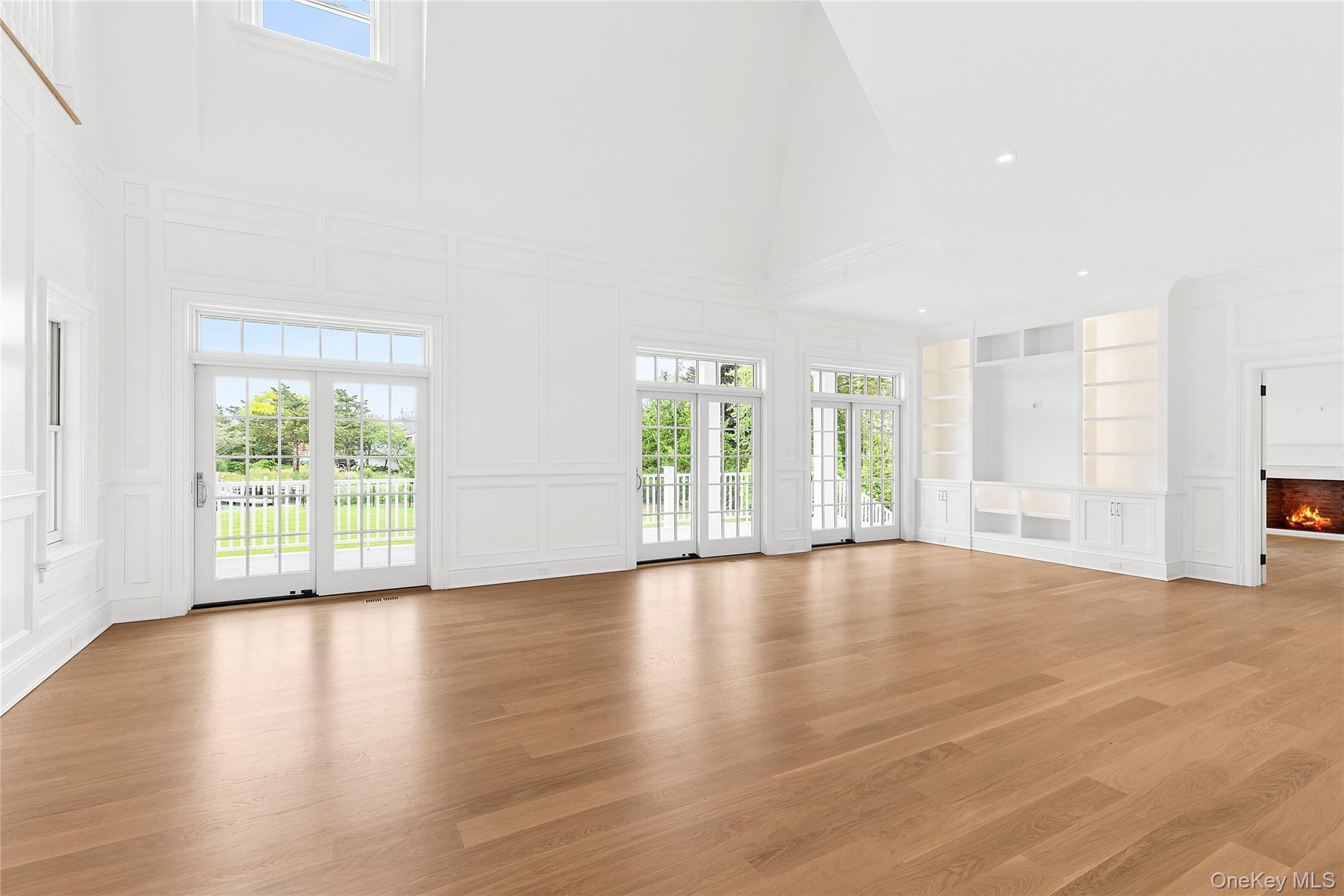 44 Club Lane, Remsenburg, NY 11960