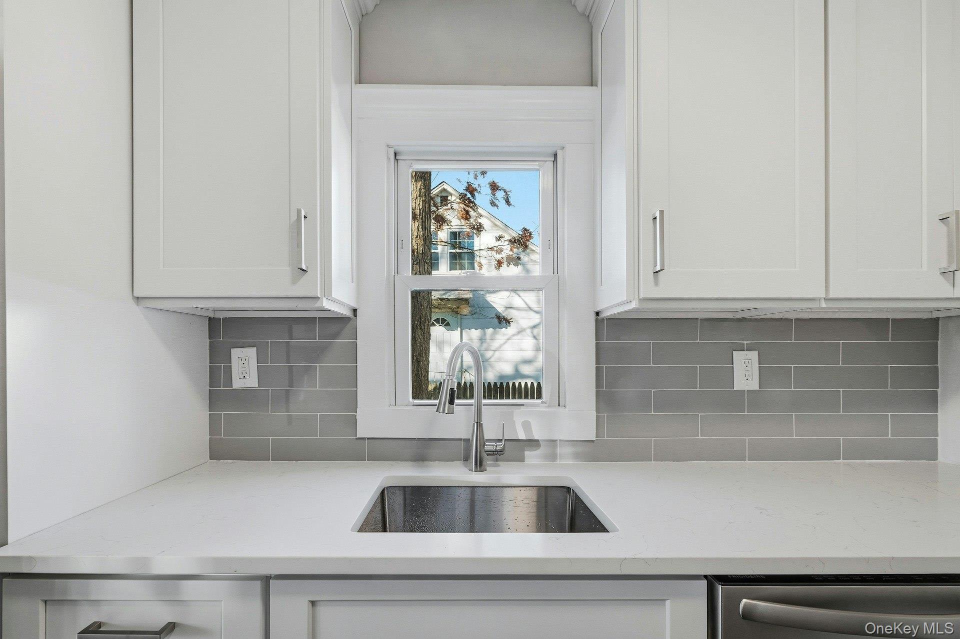 129 Lakeview Drive, Mastic Beach, NY 11951