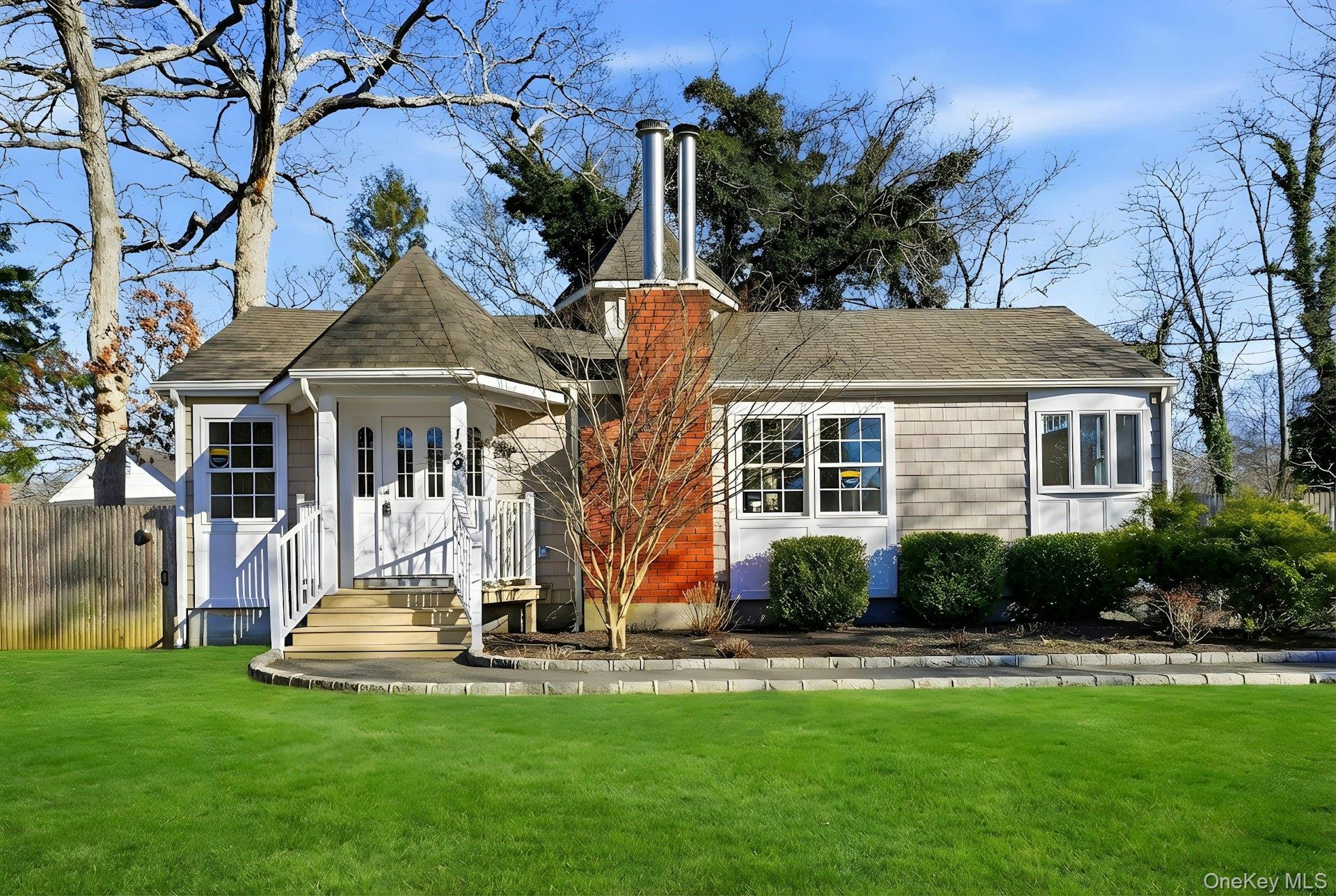 129 Lakeview Drive, Mastic Beach, NY 11951