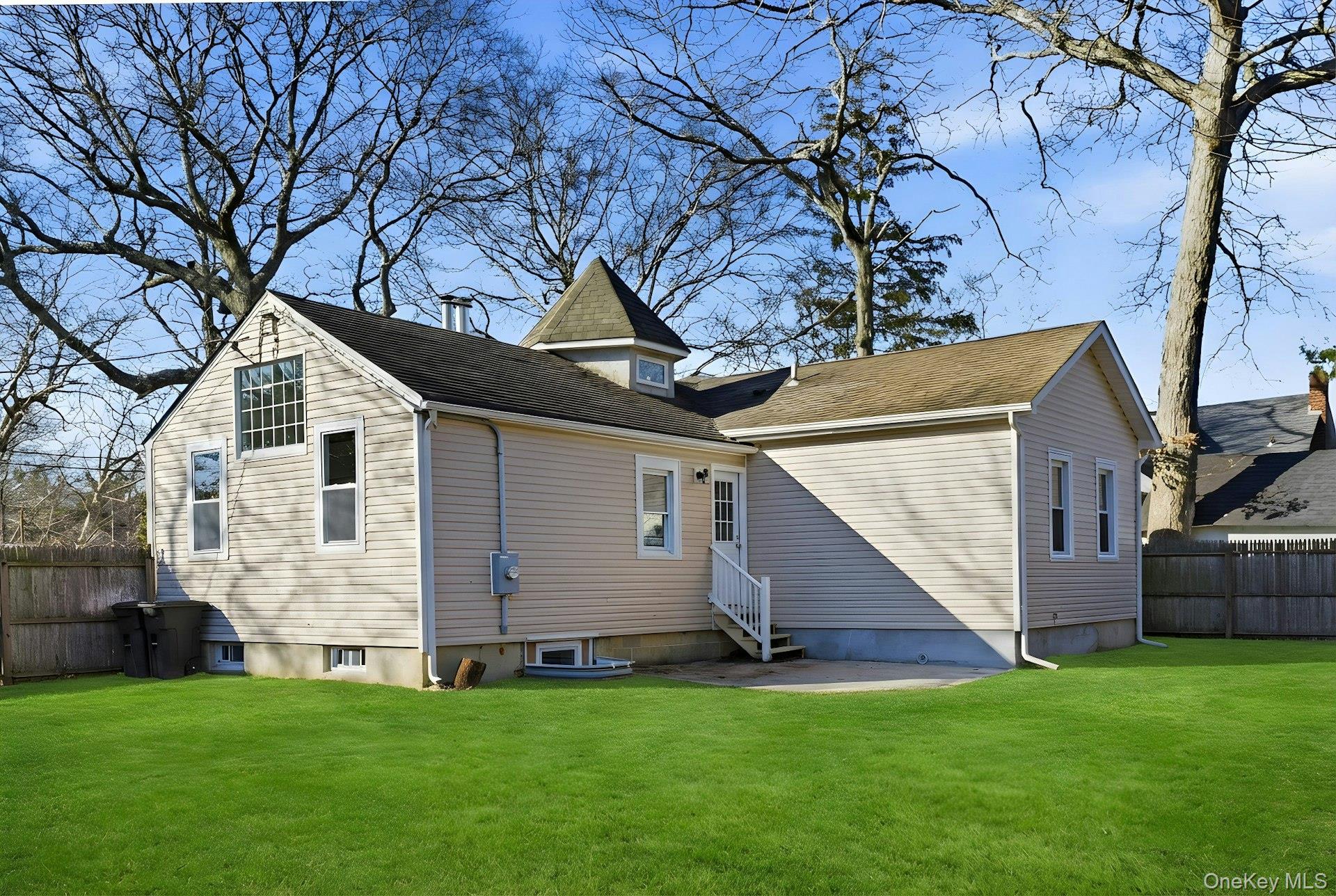 129 Lakeview Drive, Mastic Beach, NY 11951