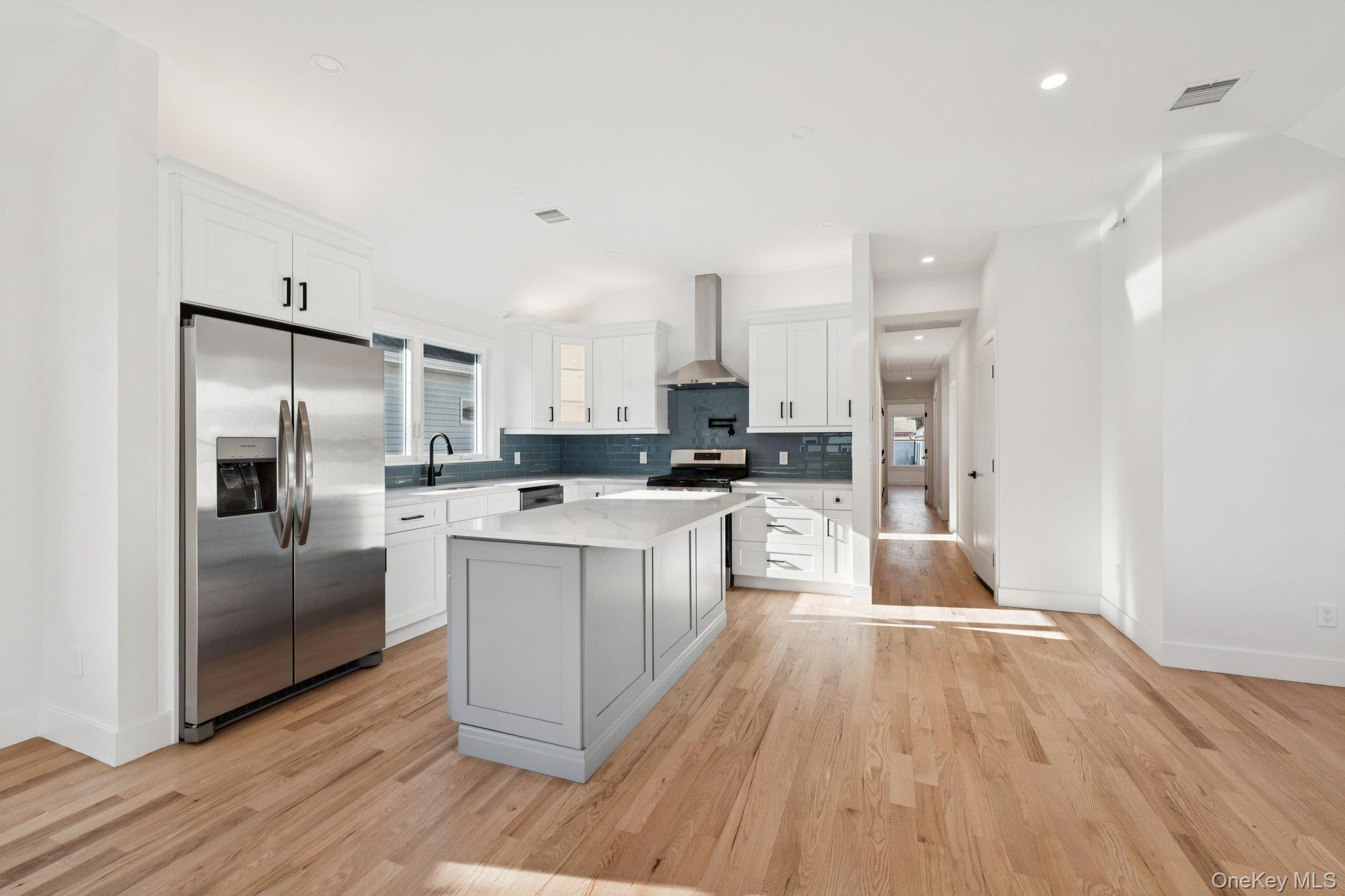 29 Grant Avenue, East Rockaway, NY 11518