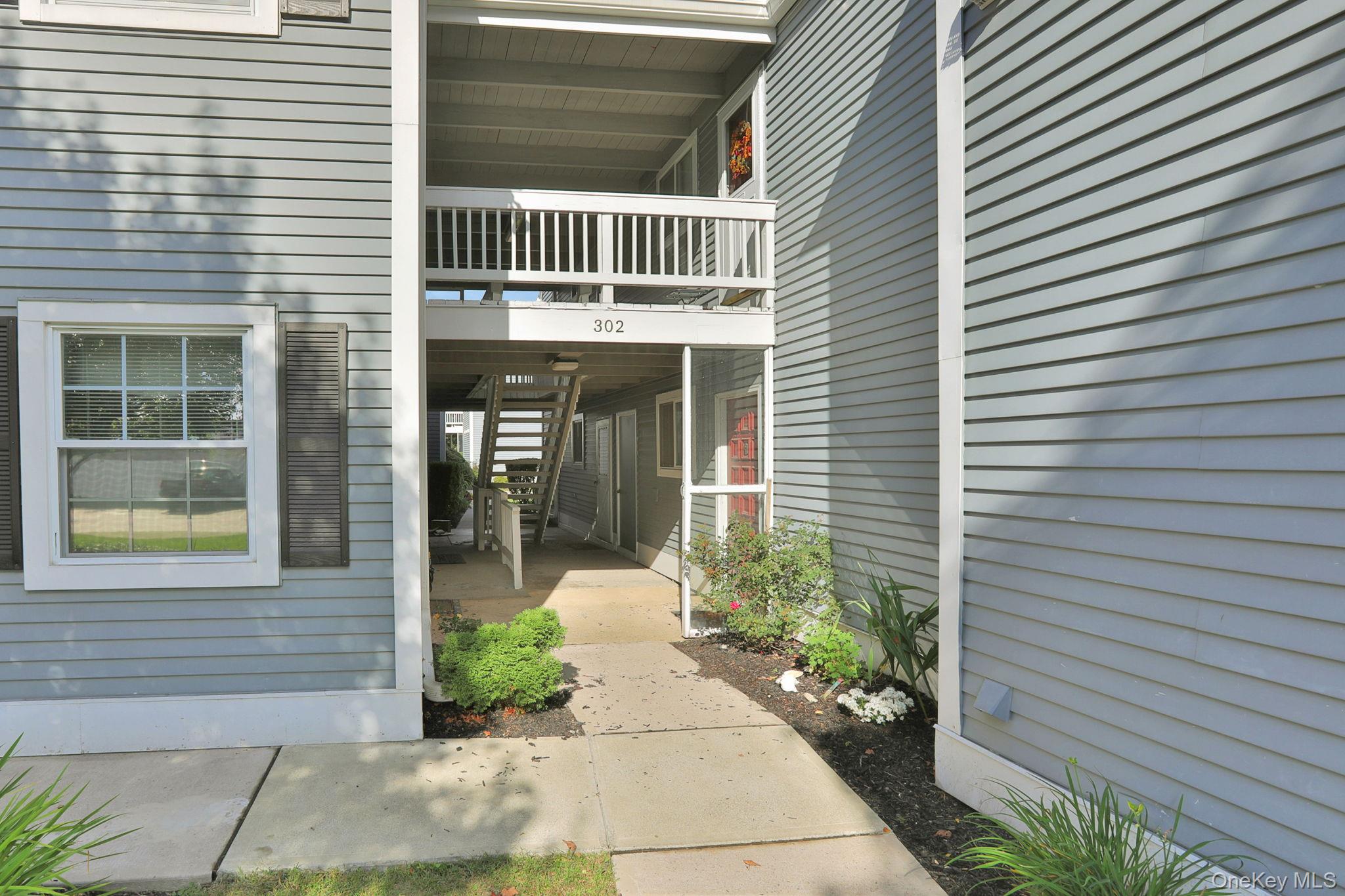 302 Commons Way # E, Fishkill, NY 12524