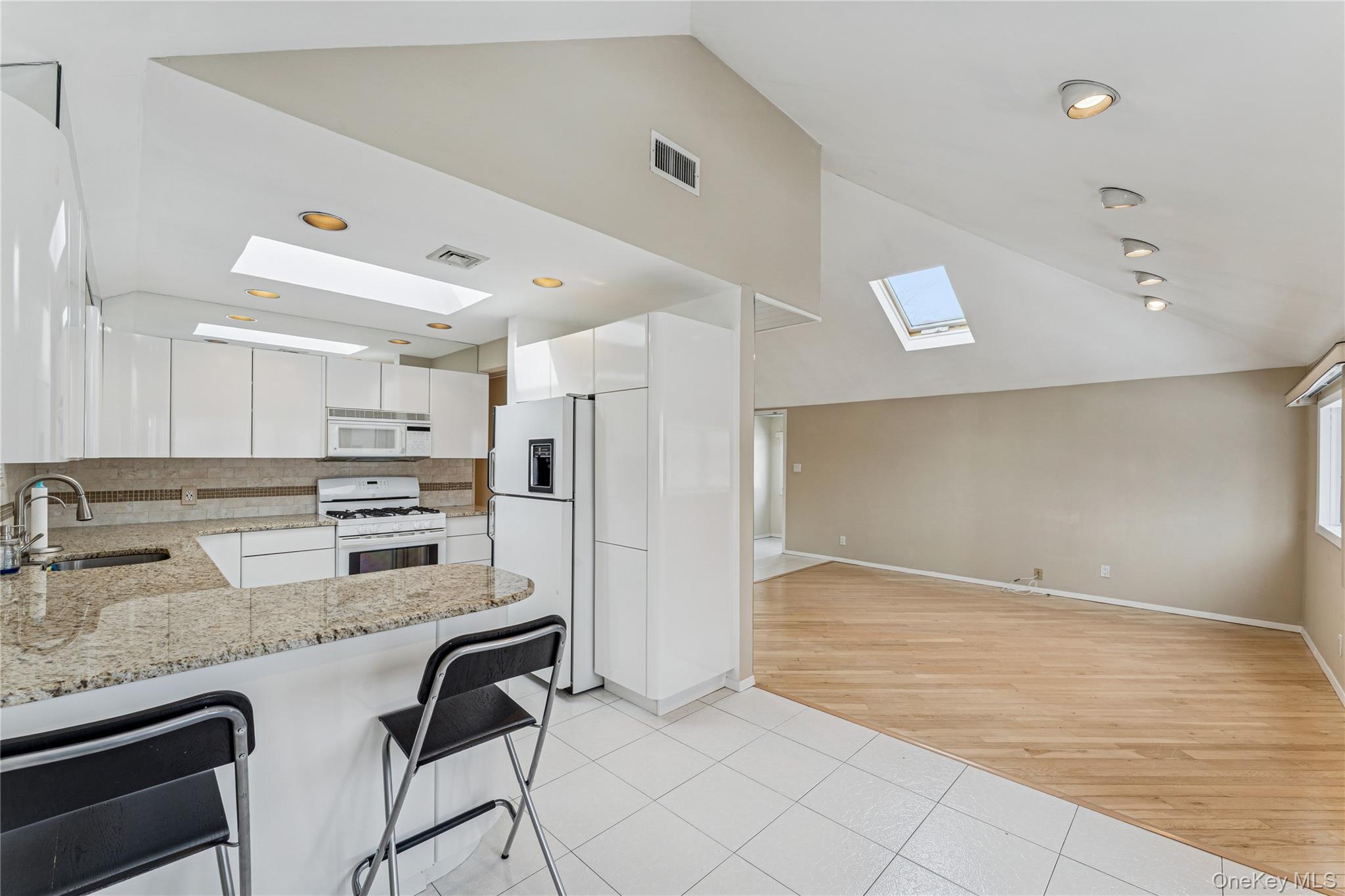 57-10 253rd Street, Little Neck, NY 11362