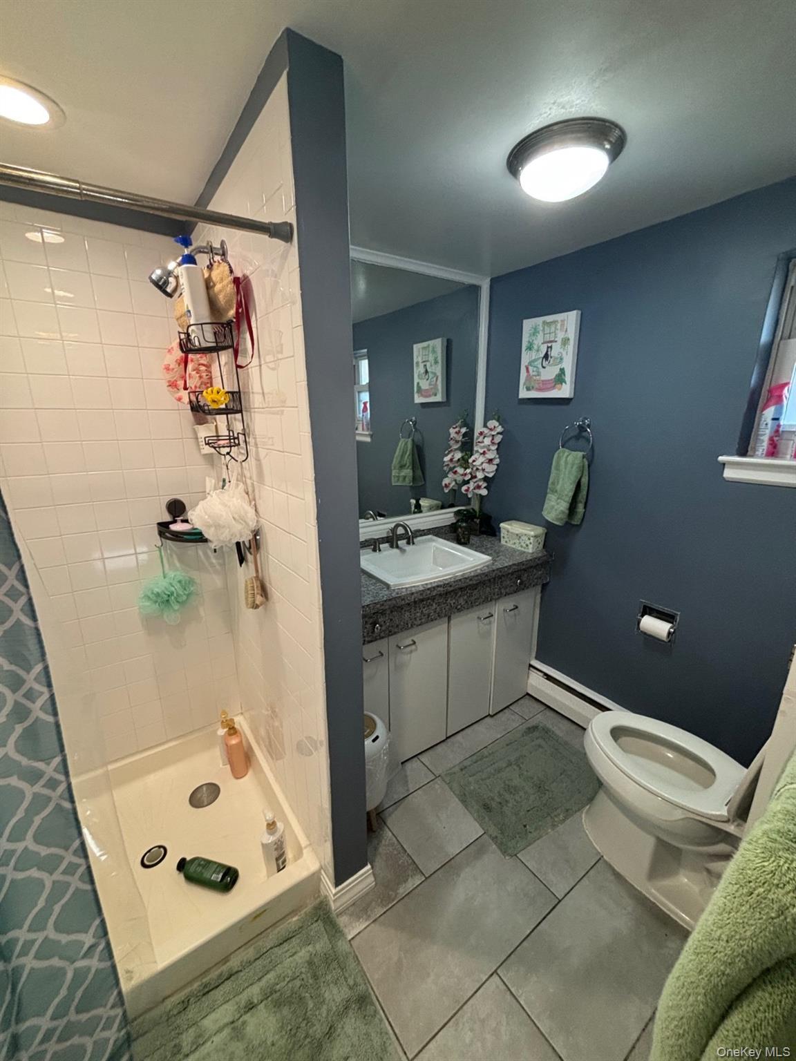 27 Henry Drive, Glen Cove, NY 11542