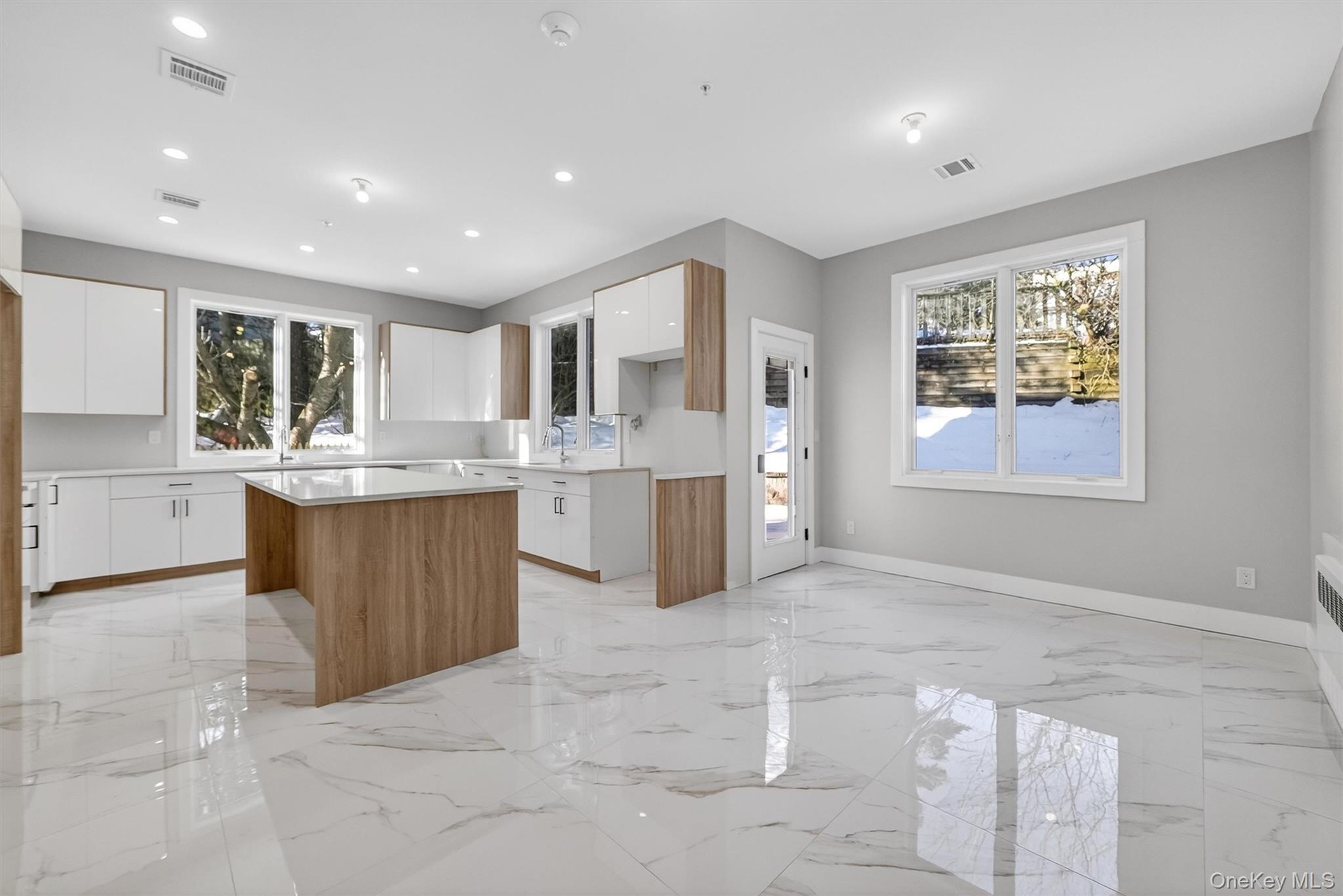 35 S Cole Avenue # 201, Spring Valley, NY 10977