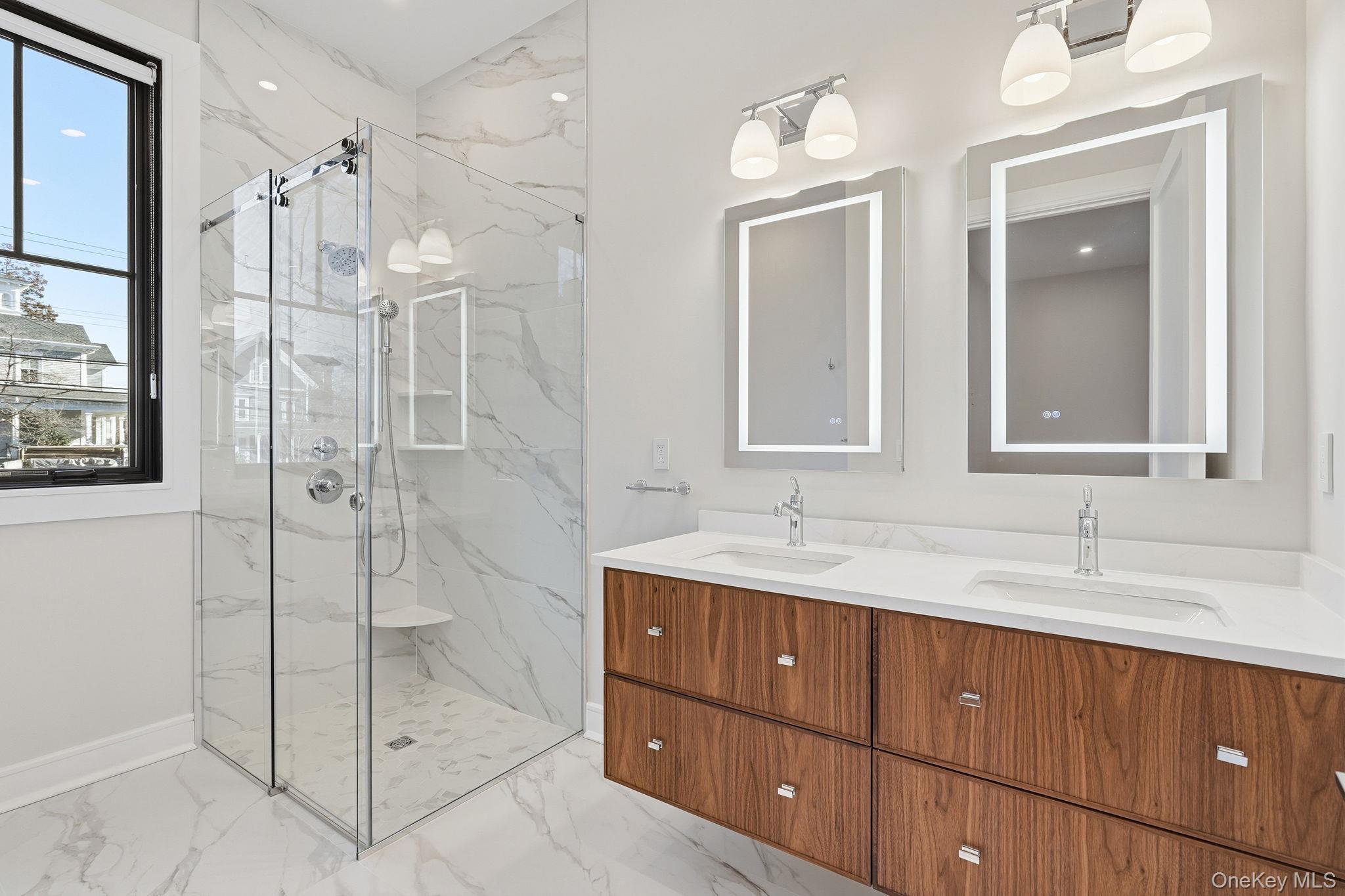 34 Clinton Avenue # 3, Dobbs Ferry, NY 10522