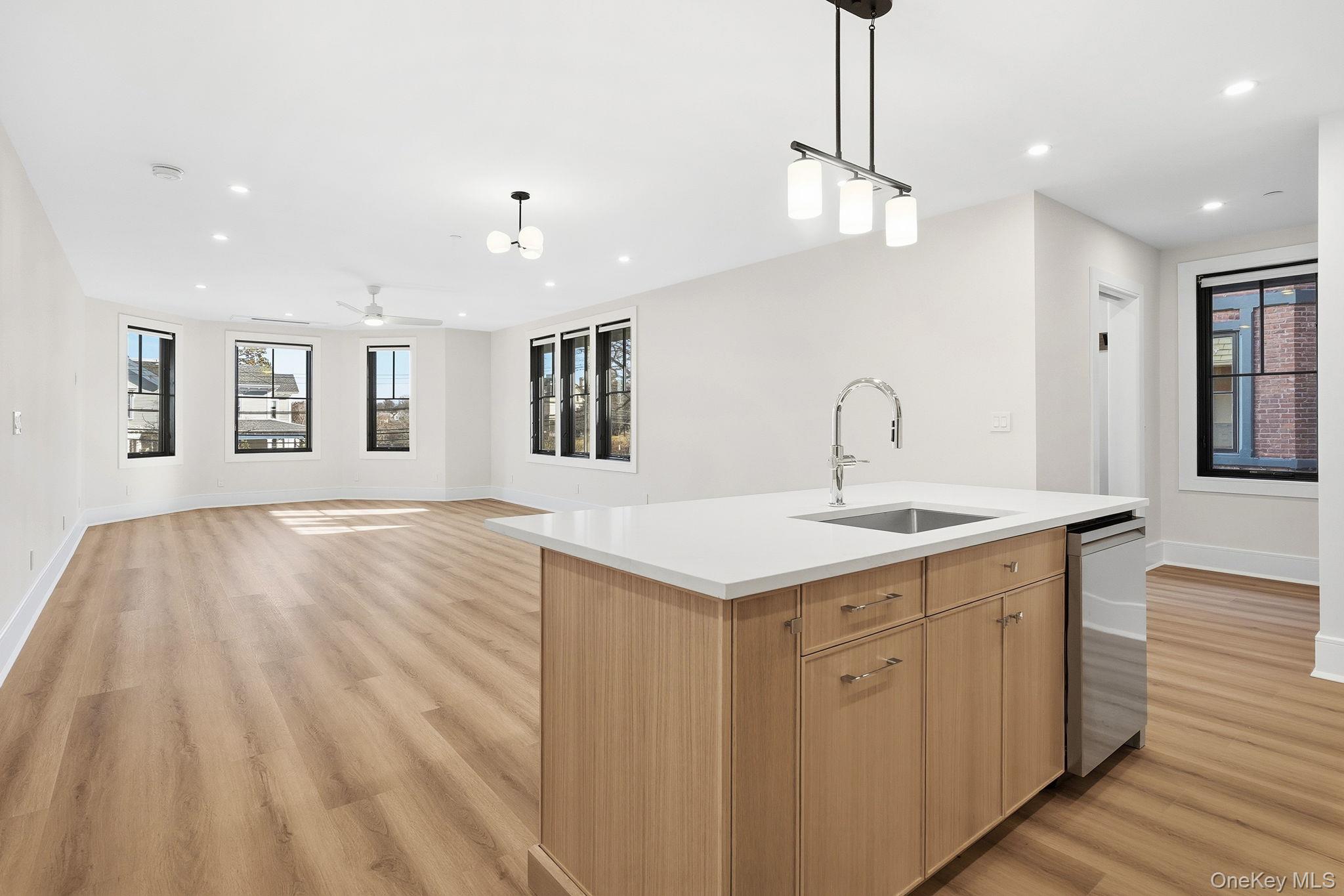 34 Clinton Avenue # 3, Dobbs Ferry, NY 10522