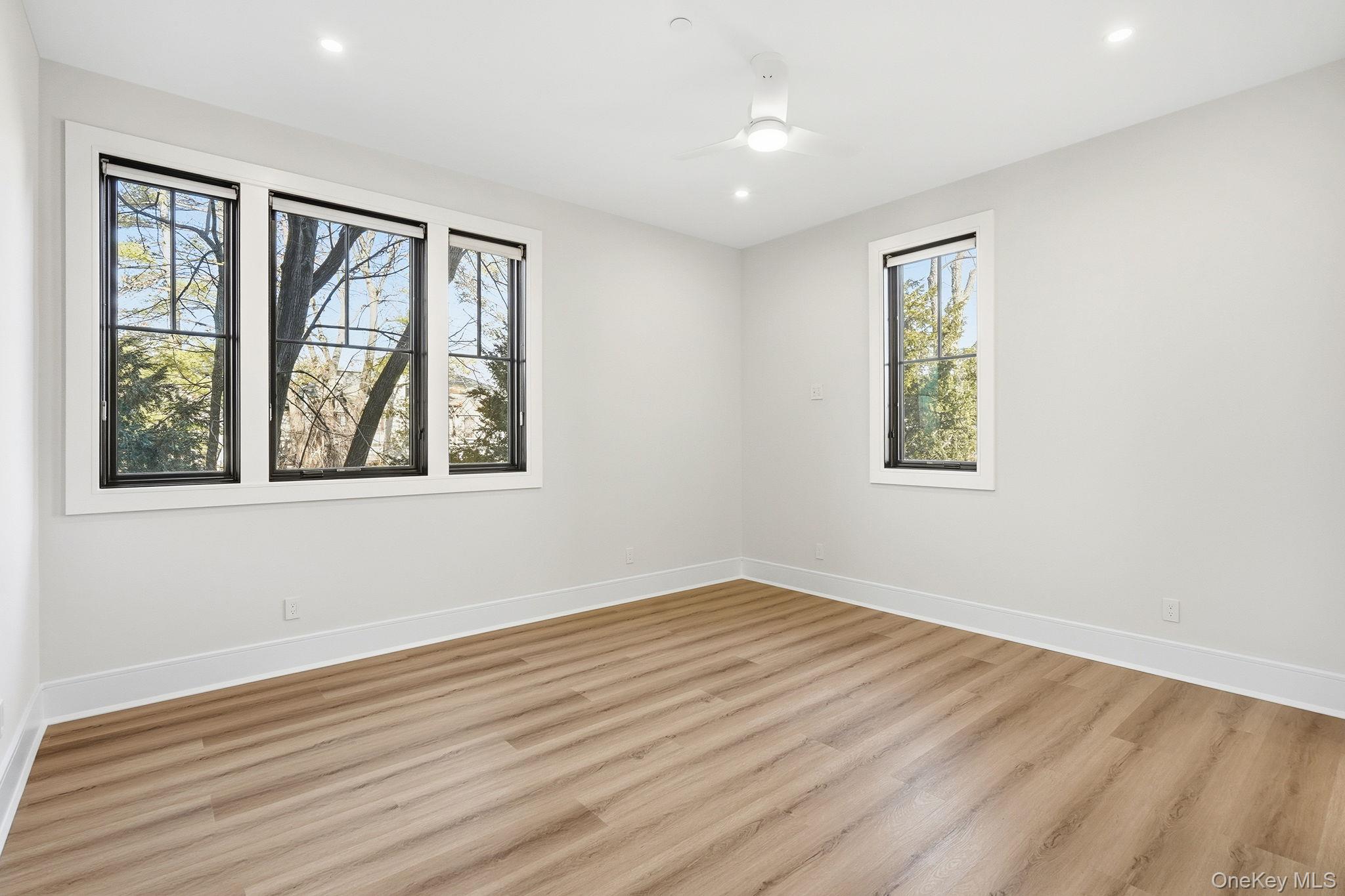 34 Clinton Avenue # 3, Dobbs Ferry, NY 10522