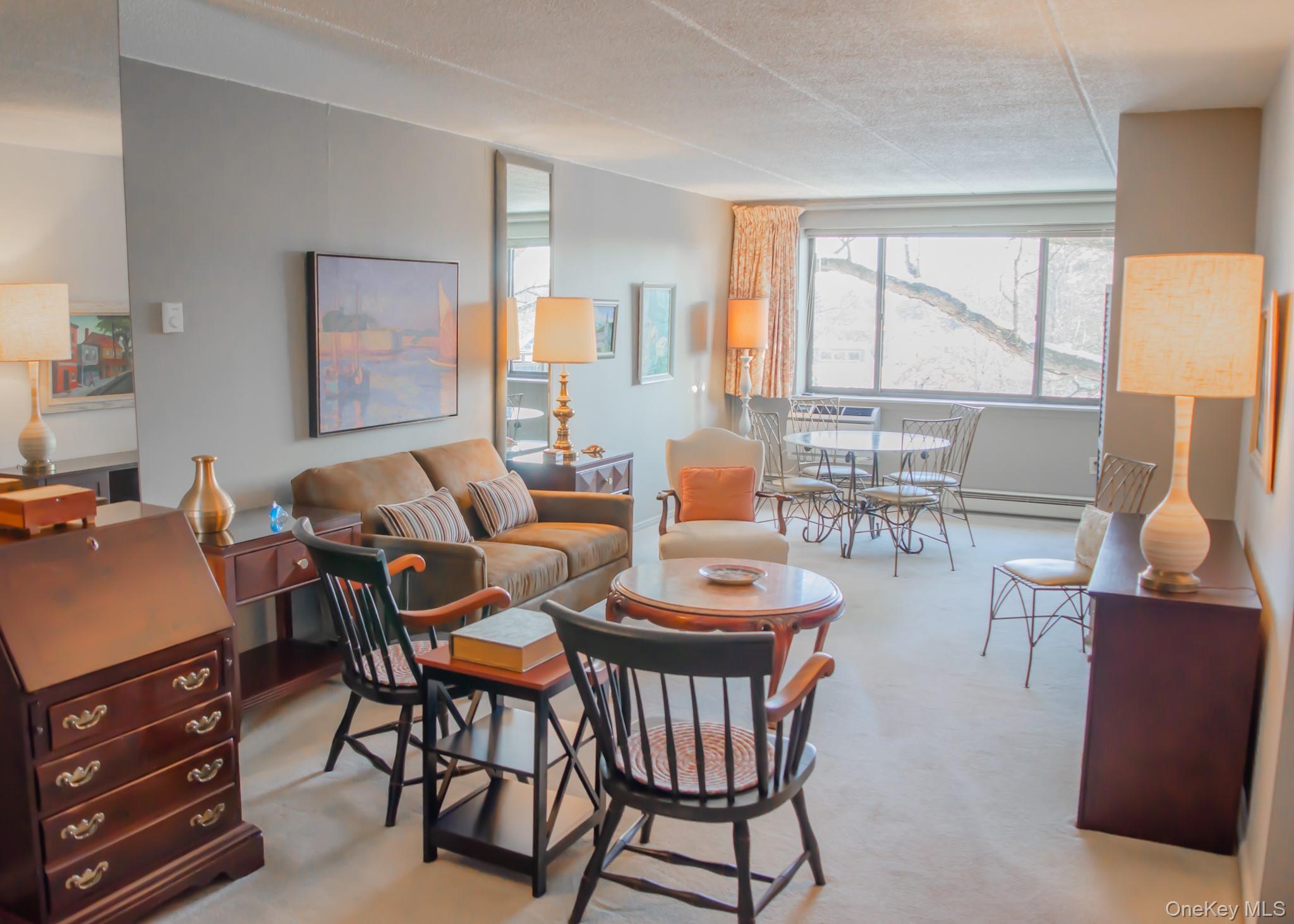 160 Academy Street # 6C, Poughkeepsie, NY 12601