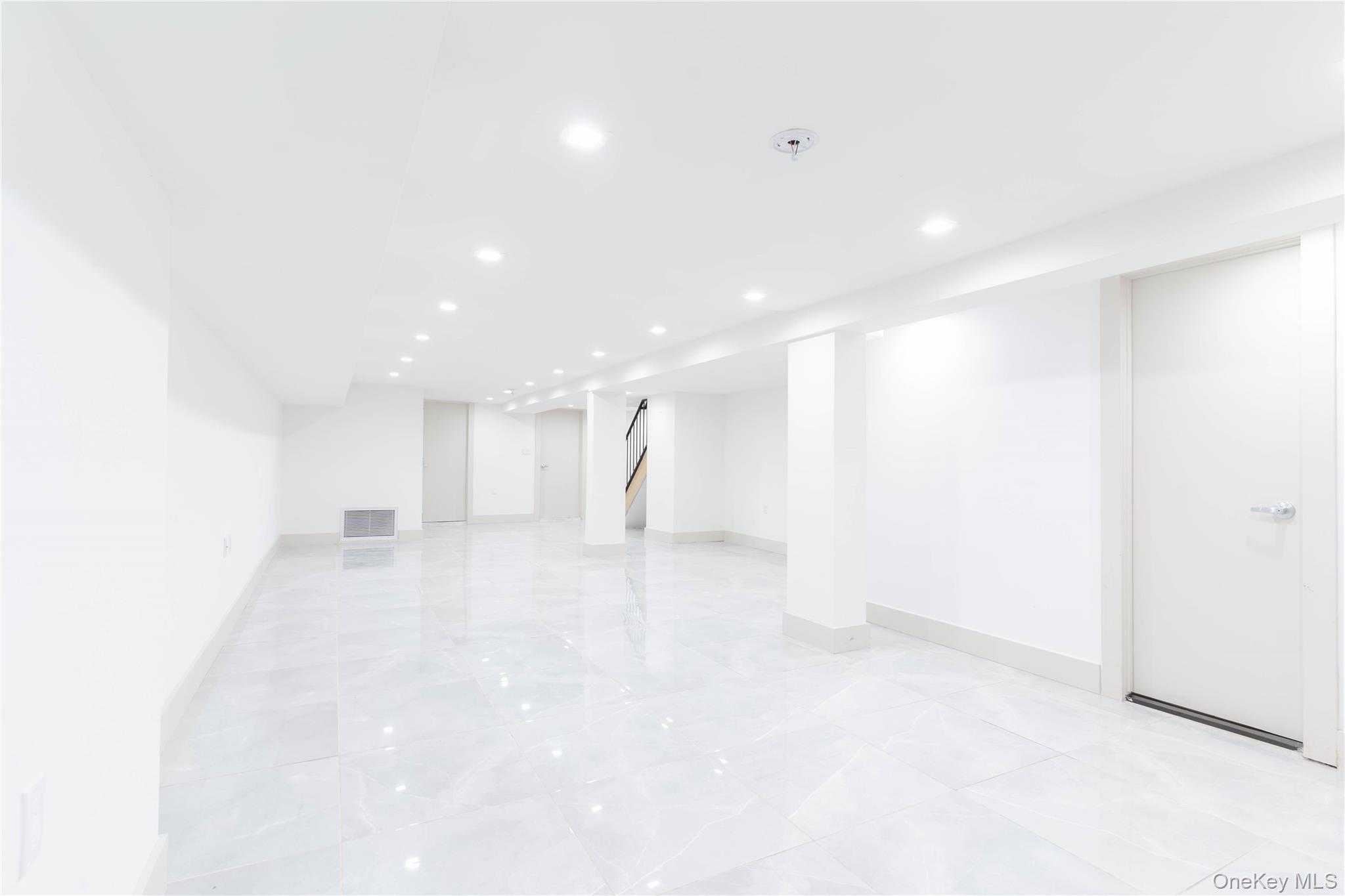 282 E 38th Street, Brooklyn, NY 11203