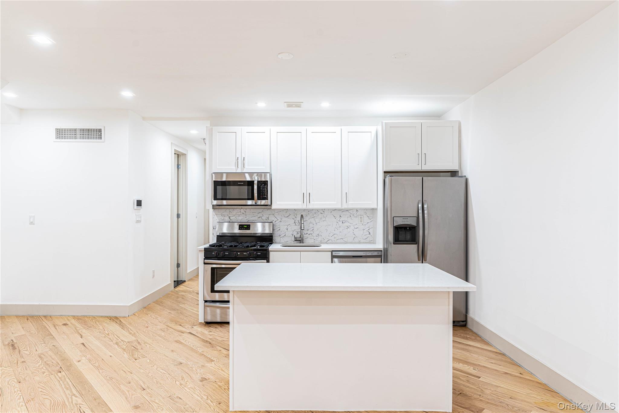 282 E 38th Street, Brooklyn, NY 11203