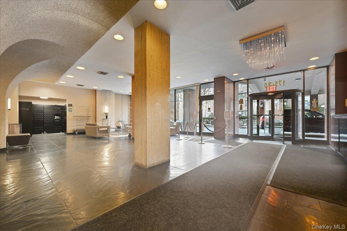 175-20 Wexford Terrace # 14U, Jamaica Estates, NY 11432