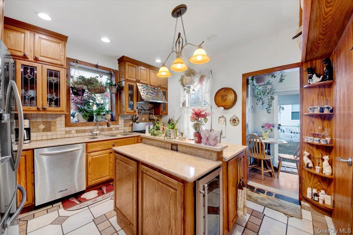 1038 Pierce Avenue, Bronx, NY 10461