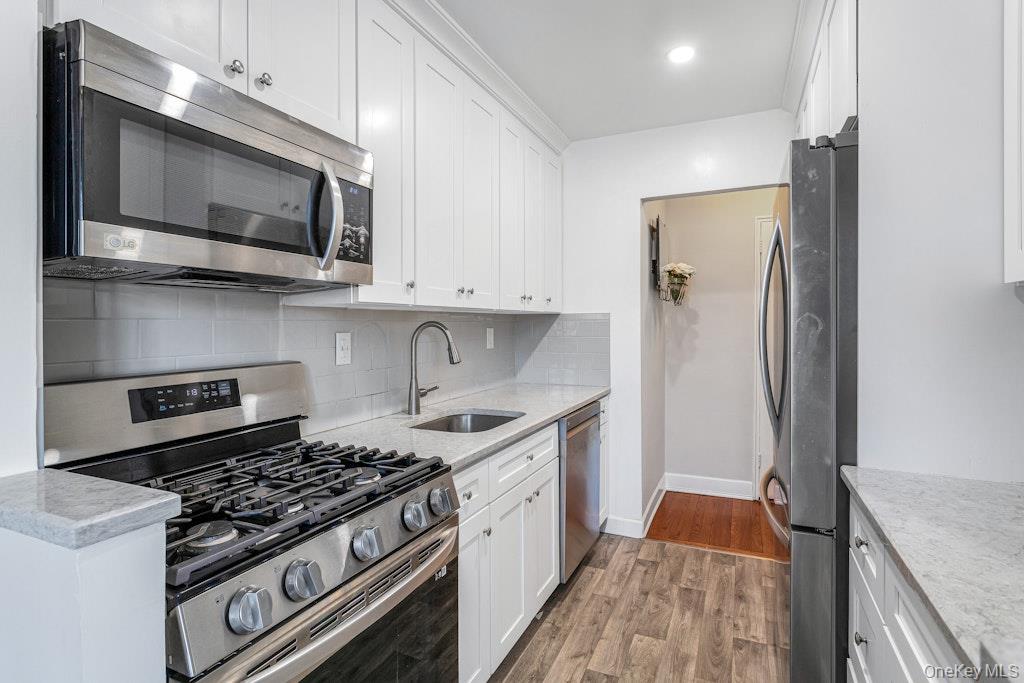 2 Sadore Lane # 7W, Yonkers, NY 10710