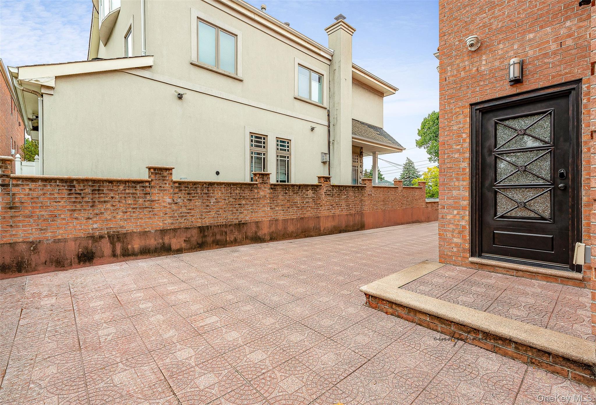 58-10 83rd Place, Middle Village, NY 11379