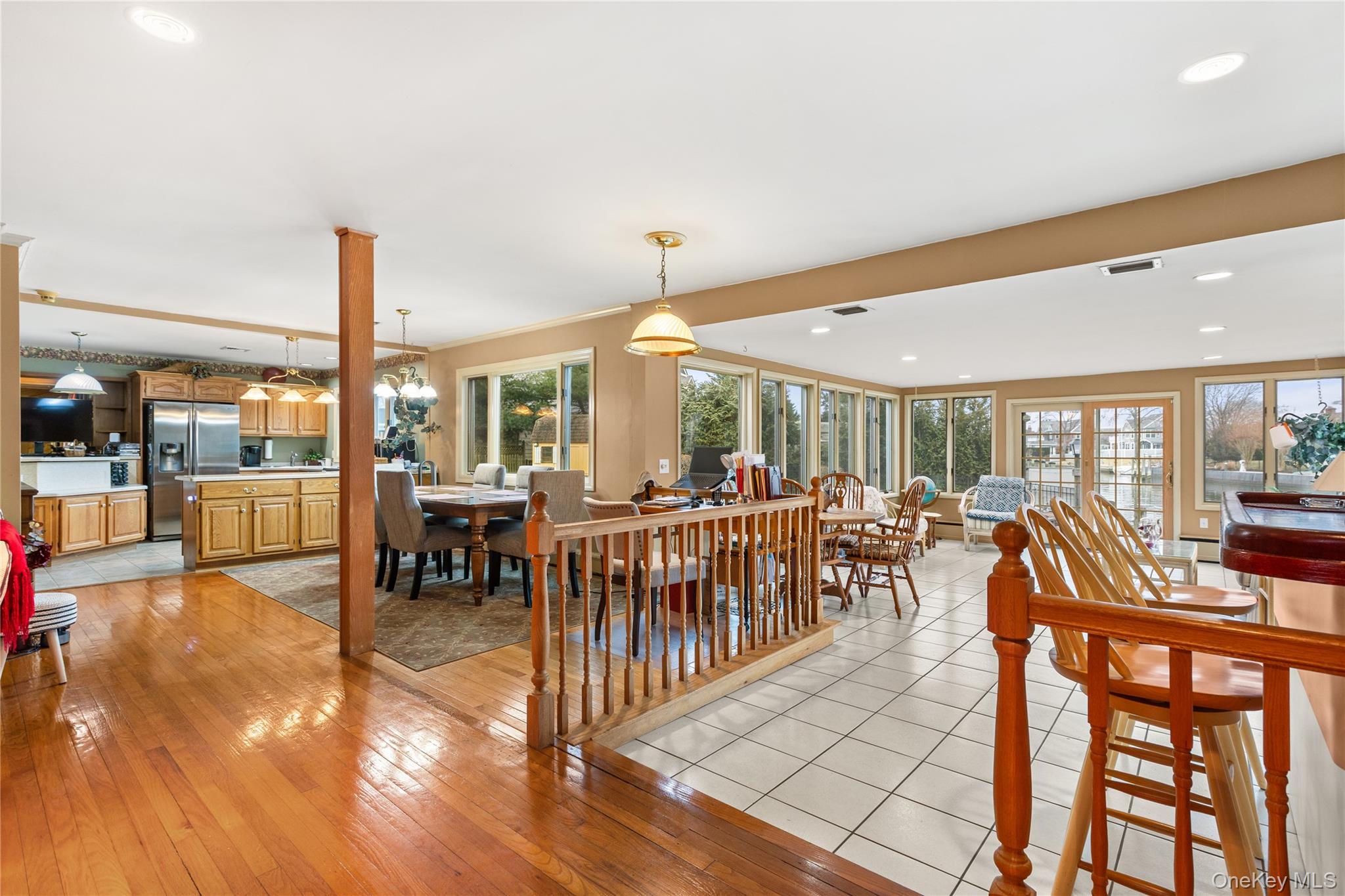 66 Davison Lane E, West Islip, NY 11795